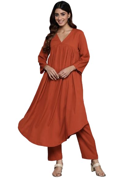 Varanga Women Empire Gathered Detail A Line Kurta With Trouser