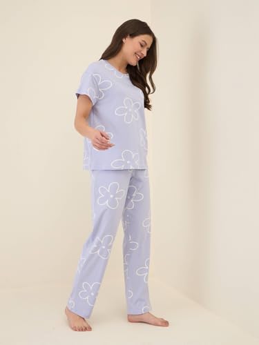 Sweet Dreams Women Printed Pyajama Set Lilac