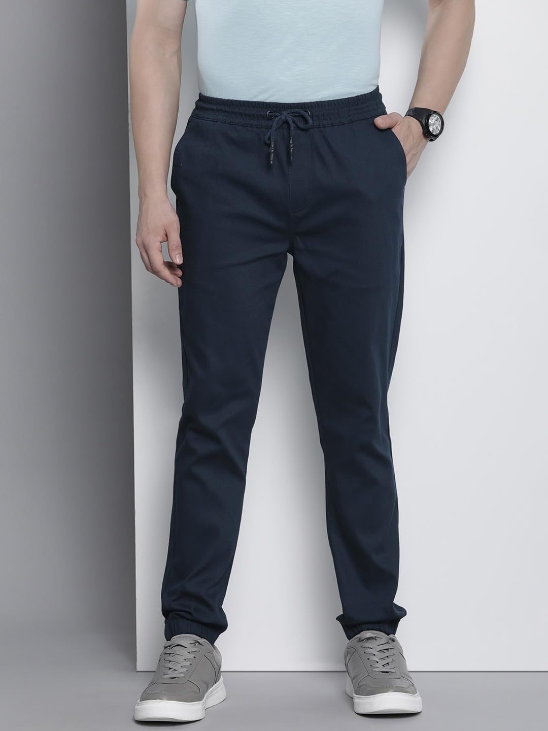 The Indian Garage Co Men Slim Fit Solid Mid-Rise Stretchable Chino Joggers Navy Blazer