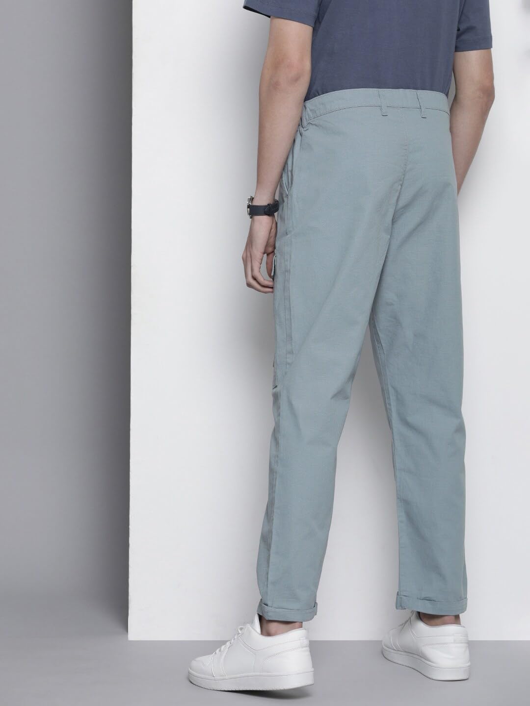 The Indian Garage Co Men Relaxed Fit Solid Mid-Rise Trousers Stone Blue