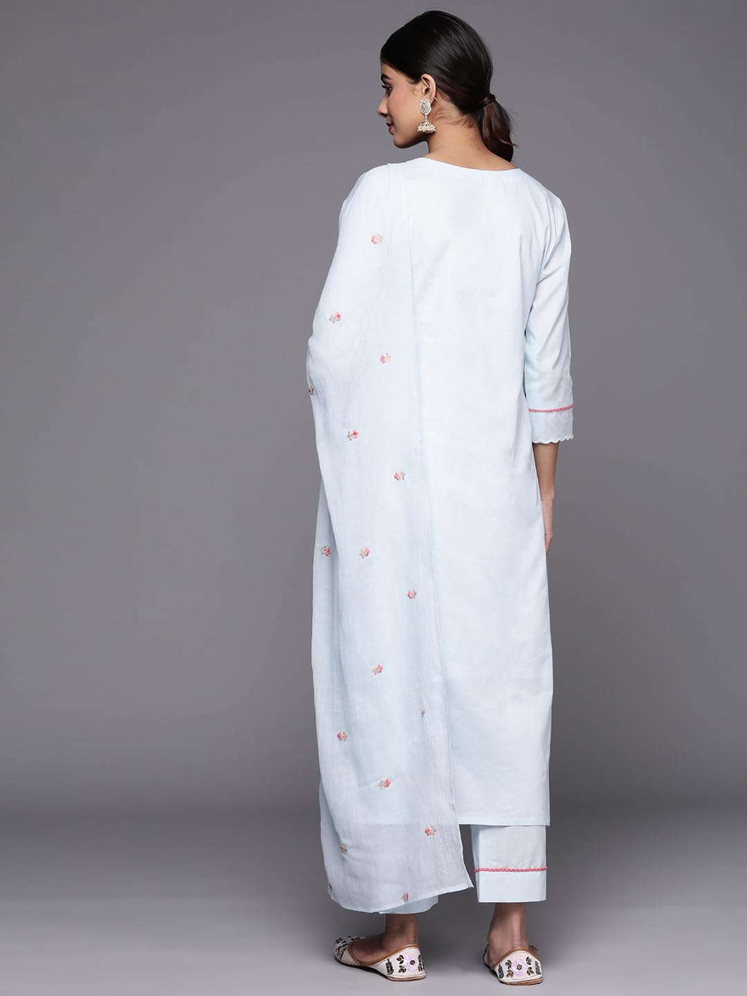 Varanga Women's Velvet Solid Regular Kurta Kurta Bottom Set
