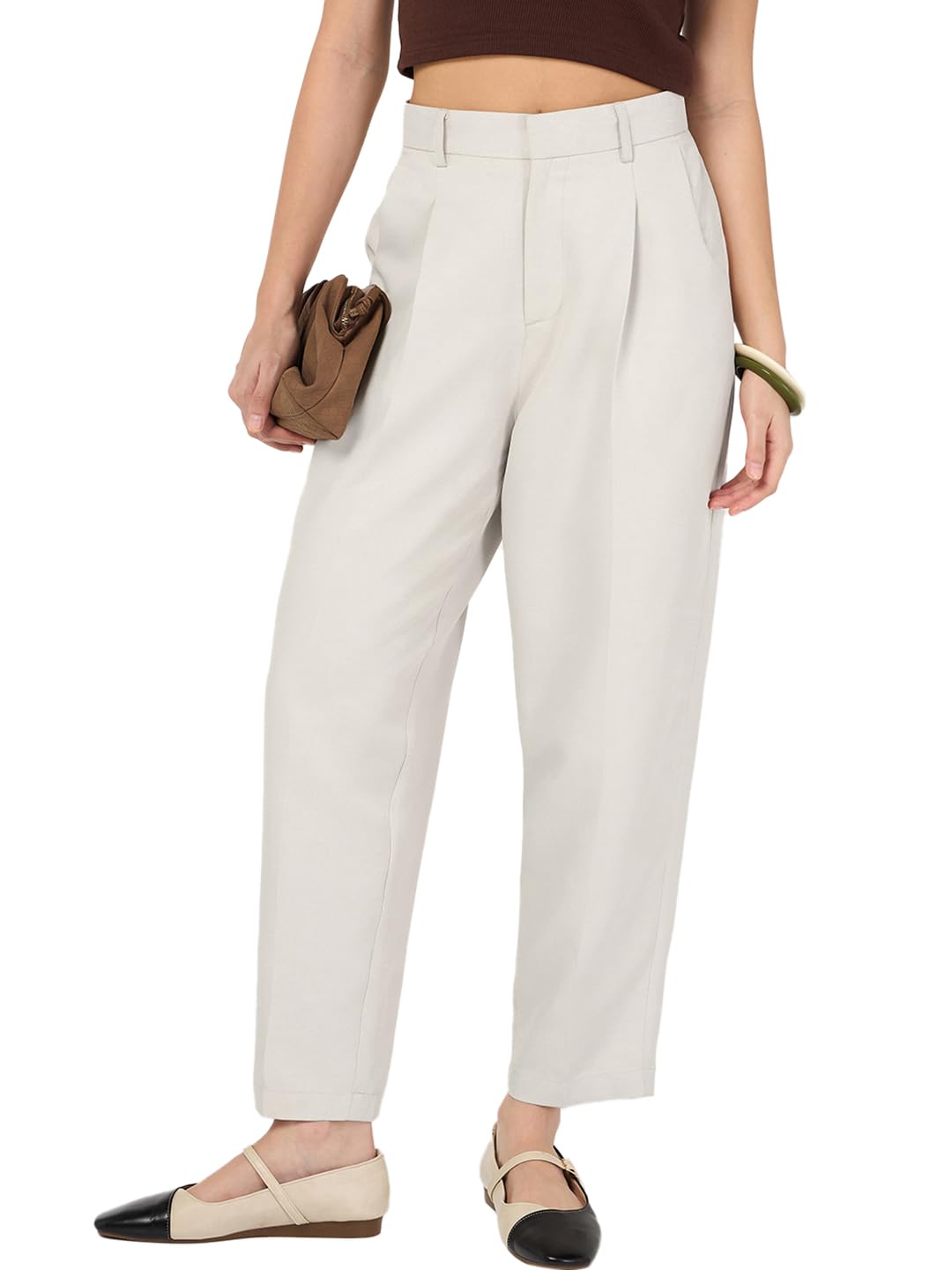 Bewakoof Womens Solid Tapered Fit Polyester Blend Ankle Length Casual Pants_683847_Beige_26