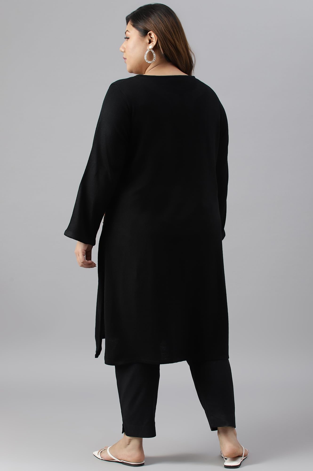 W for Woman for Women Acrylic Embroidered Winter Kurta