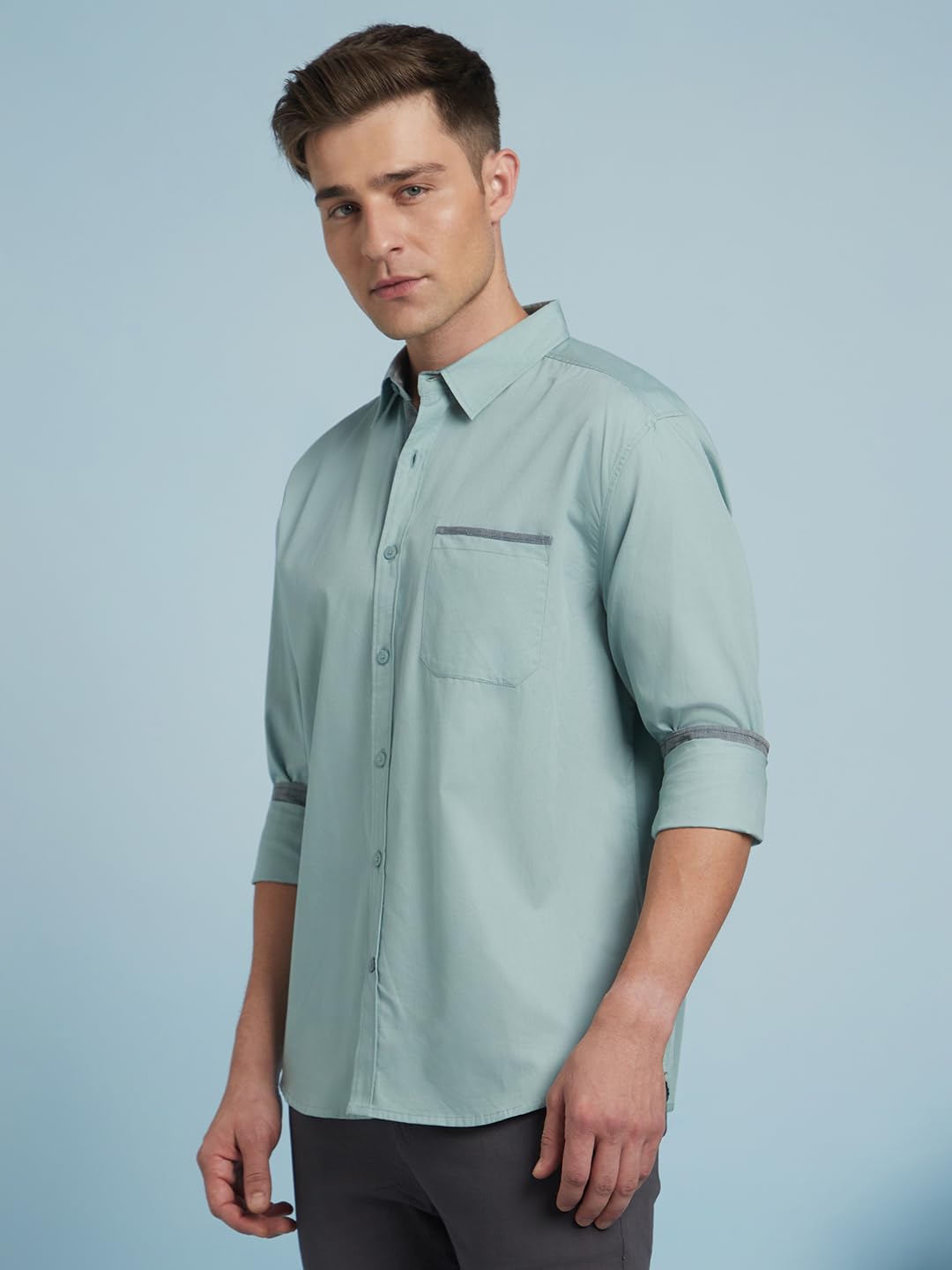 Dennis Lingo Men Cotton Regular Fit Solid Shirts Green