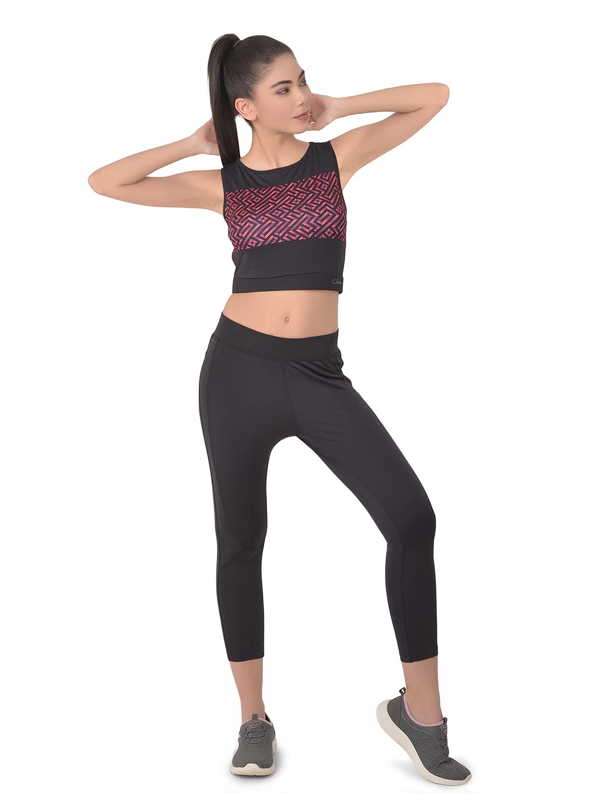 Clovia Womens Cotton Activewear Sports Crop Top (AT0152P13_Black_M)