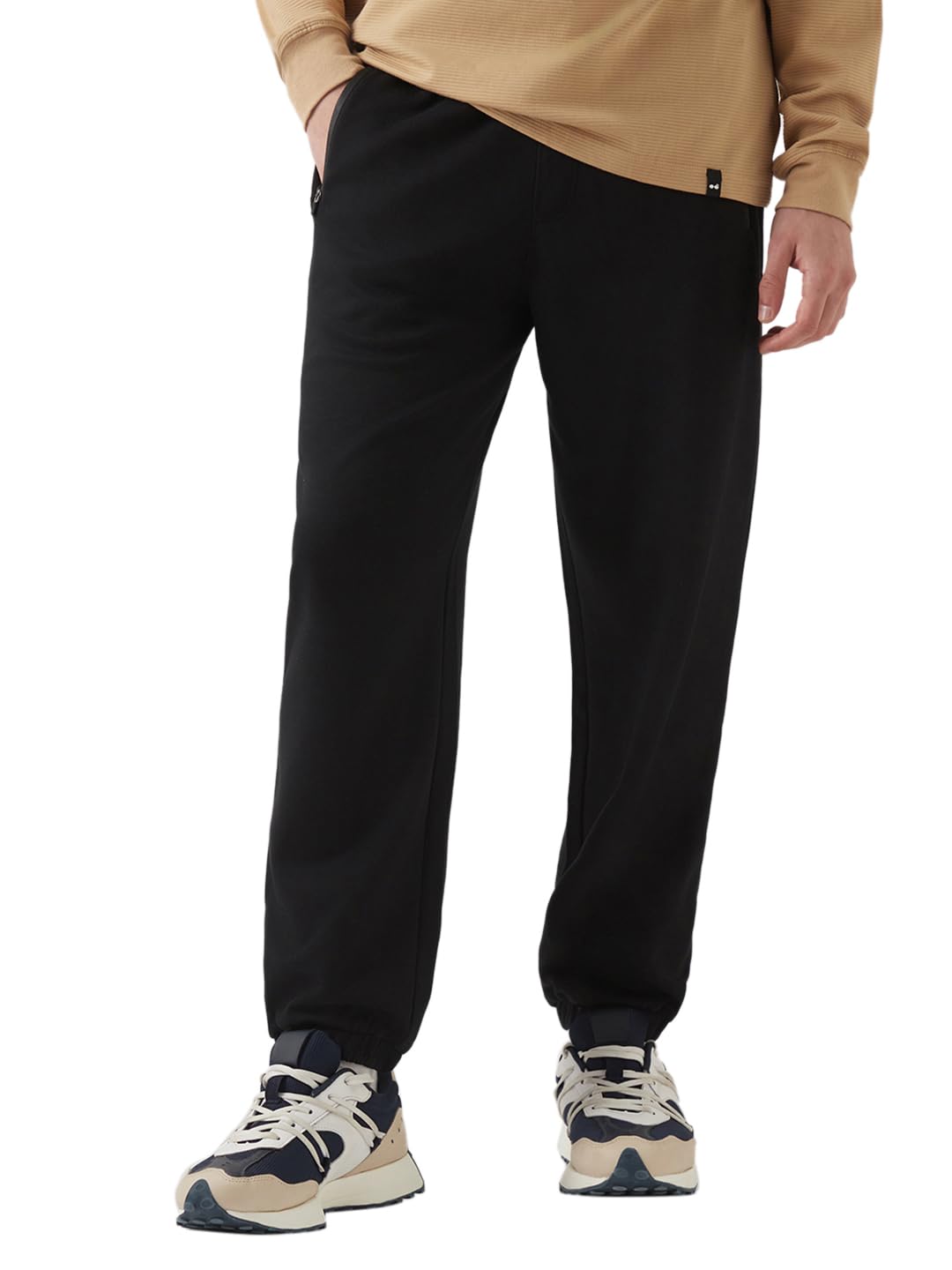 Bewakoof Men Solid Oversized Fit Cotton Joggers_646471_Black_XL