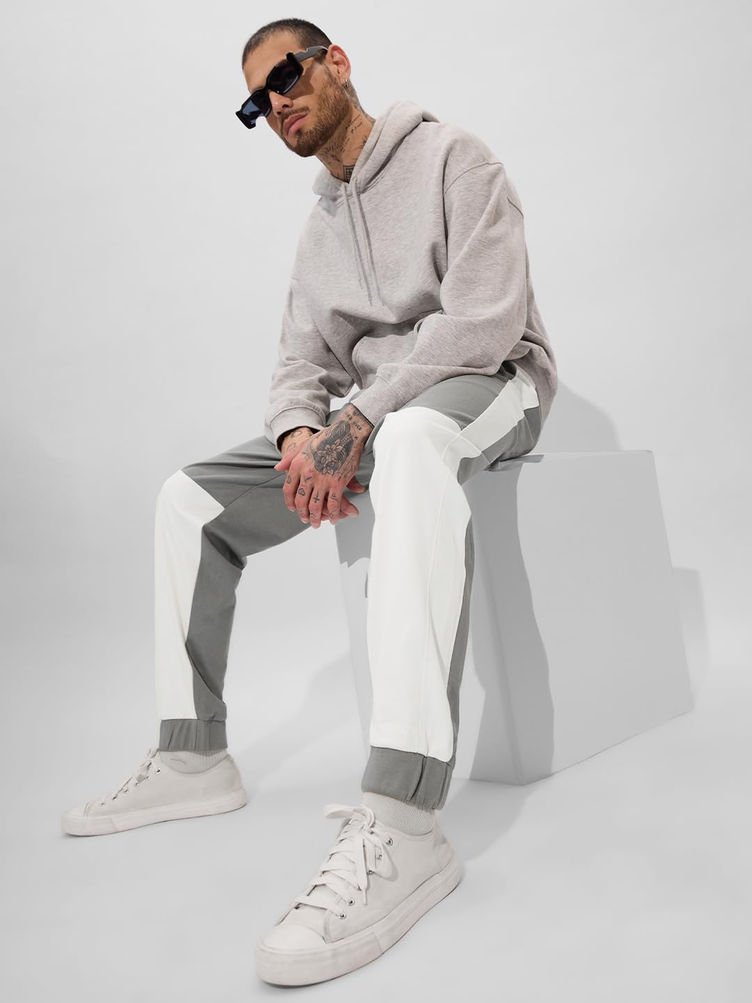 The Souled Store Anthrea Men and Boys Drawstring Regular Fit Cotton Blend Joggers Bottoms