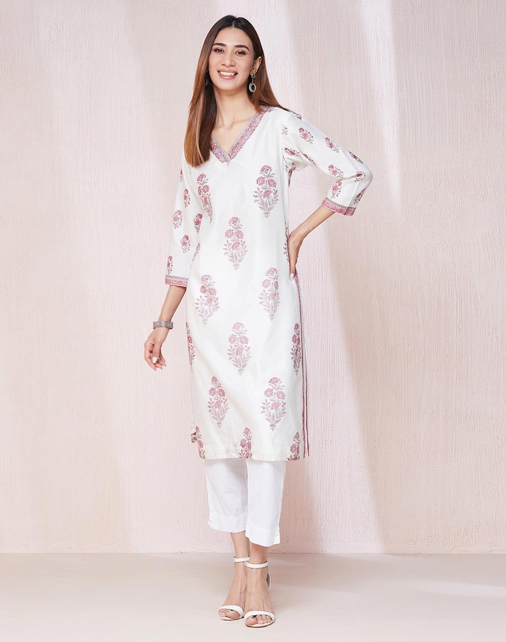 Fabindia WomenS Cotton Silk Printed Regular Kurta (1037300White- White-Purple
