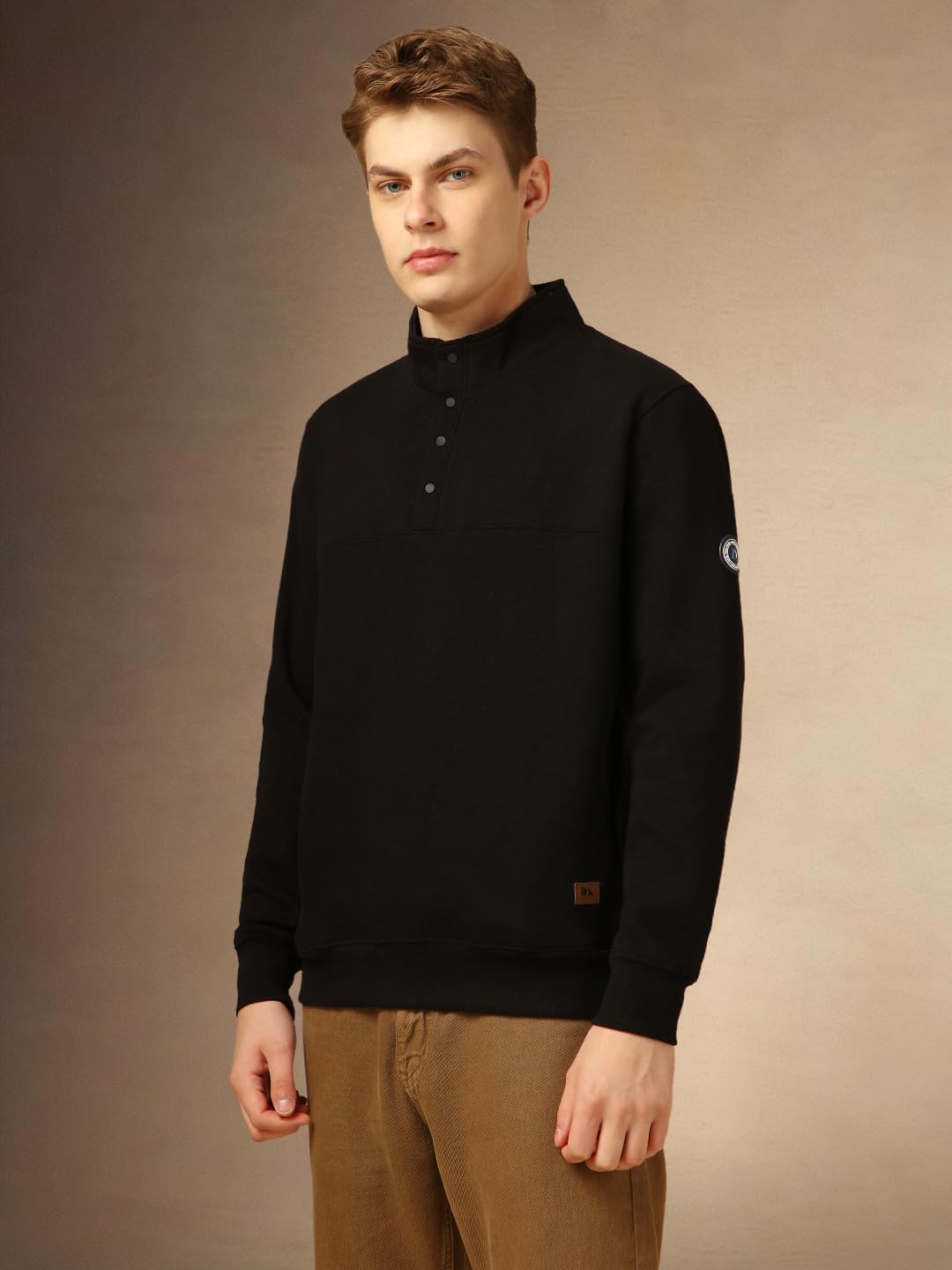 Dennis Lingo Men Regular-Fit Cotton Full Sleeves Solid Sweatshirt Black