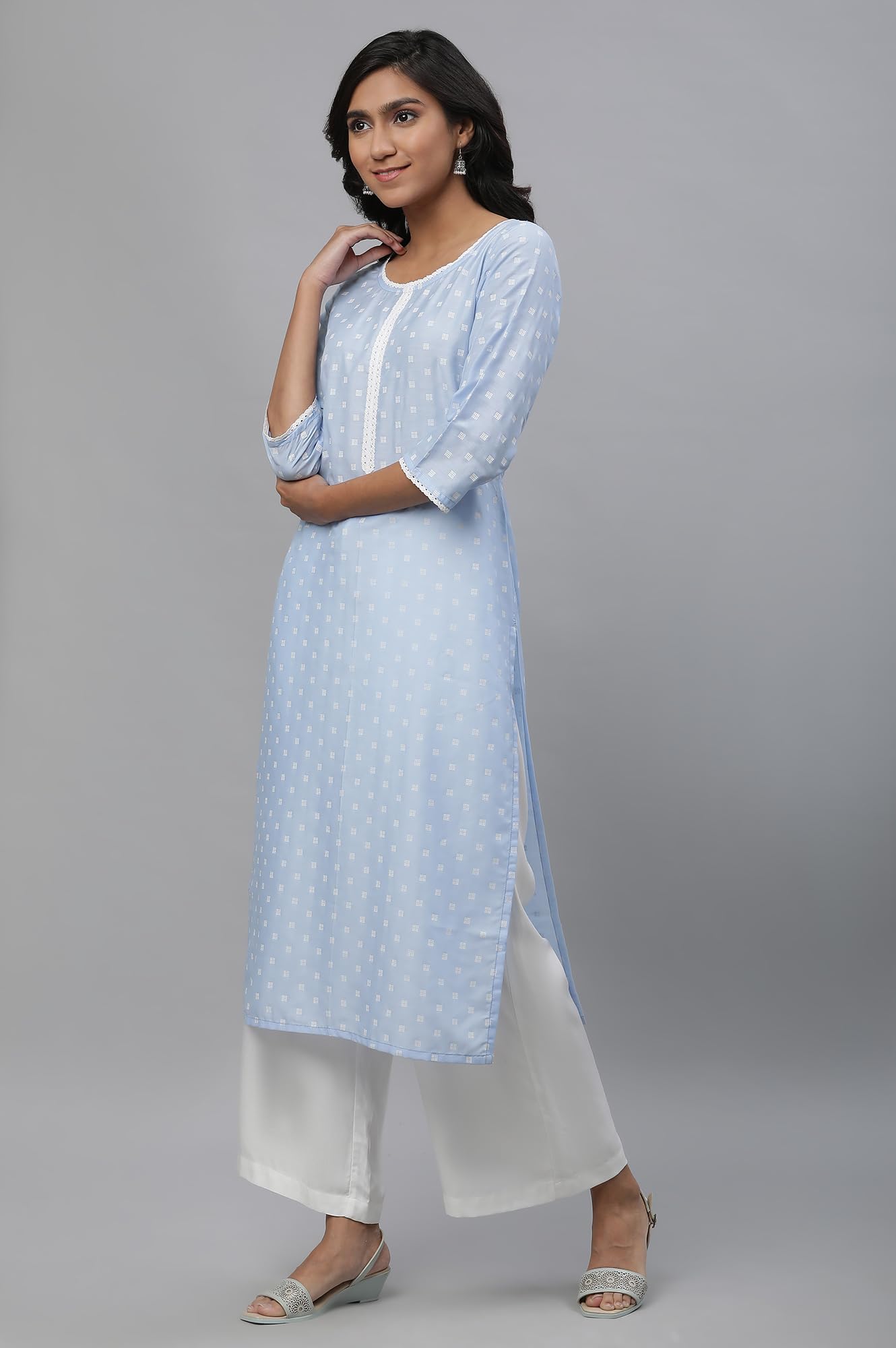 Aurelia Women's Chambray Blue Floral Printed Viscose Straight Kurta