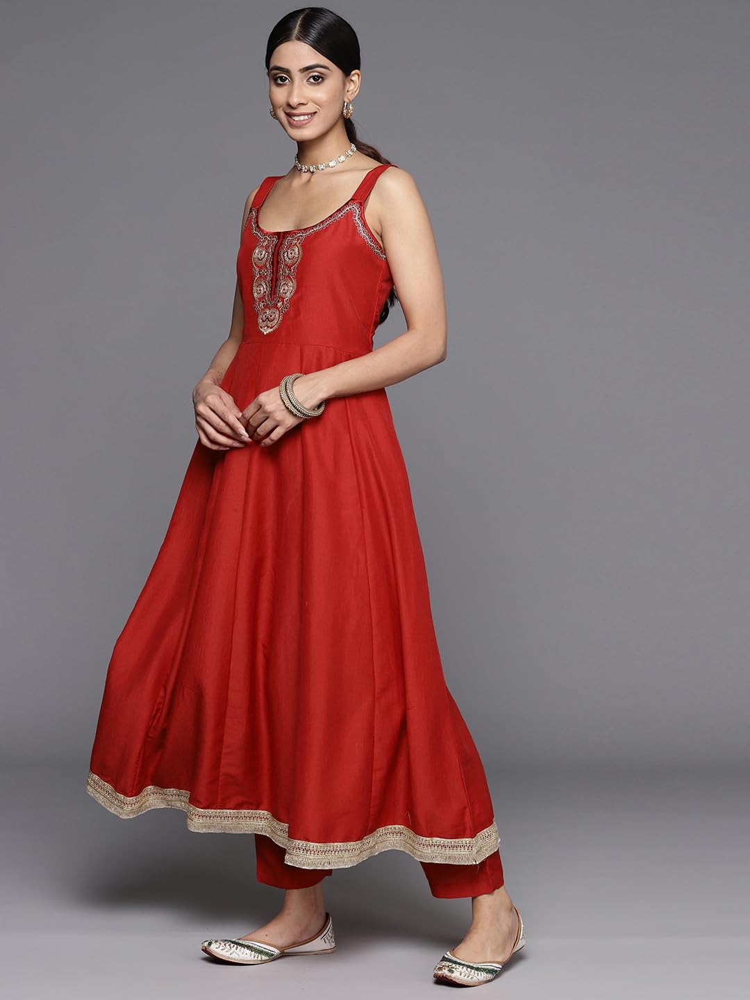 Varanga Women Red Scalloped Round Neck Yoke Embroidered, Spaghetti Strap Style Anarkali Kurta Paired with Tonal Bottm and Contrast Dupatta