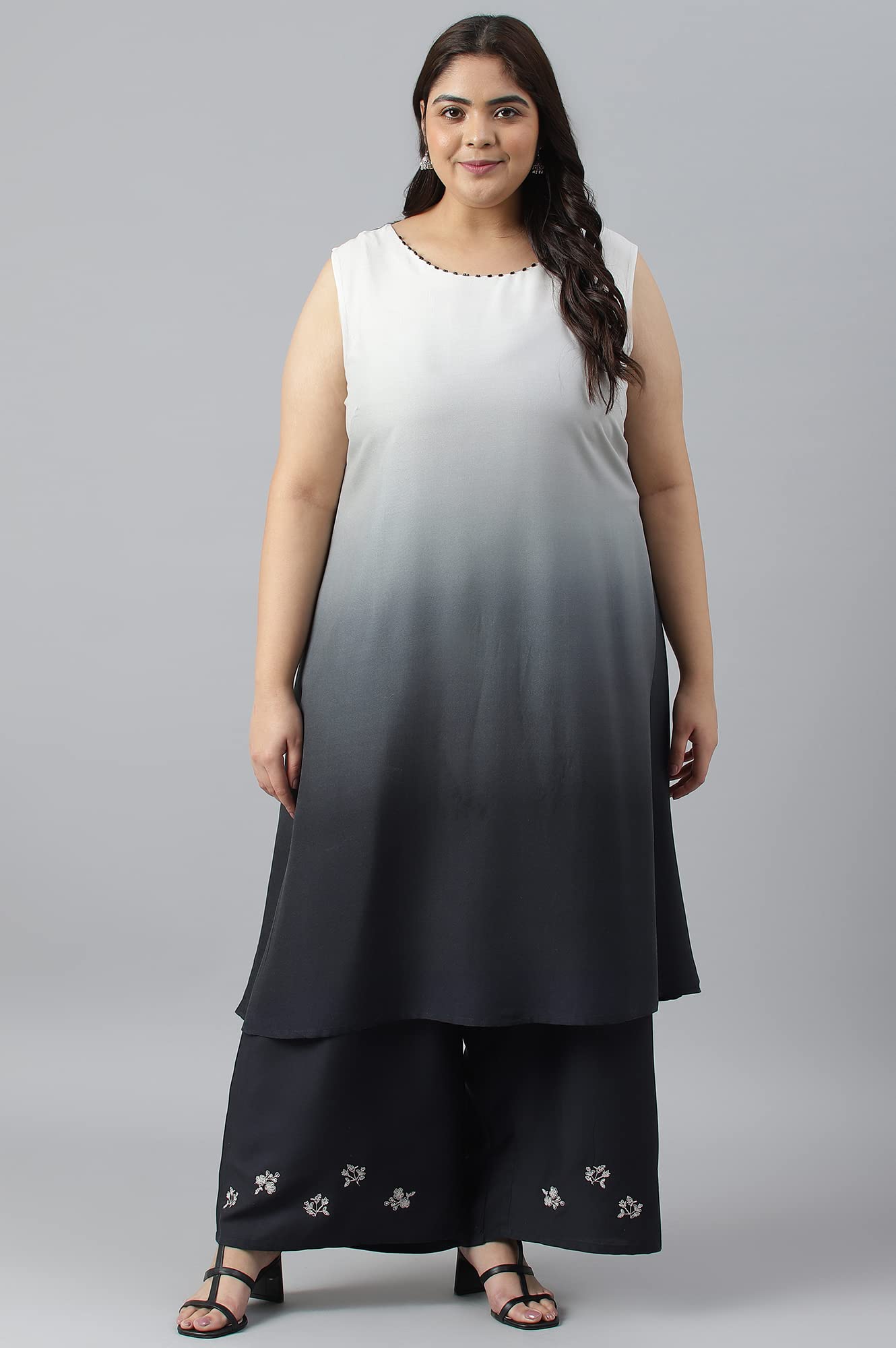 W for Woman Plus Size White and Deep Blue Ombre Kurta with Printed Gilet and Parallel Pants
