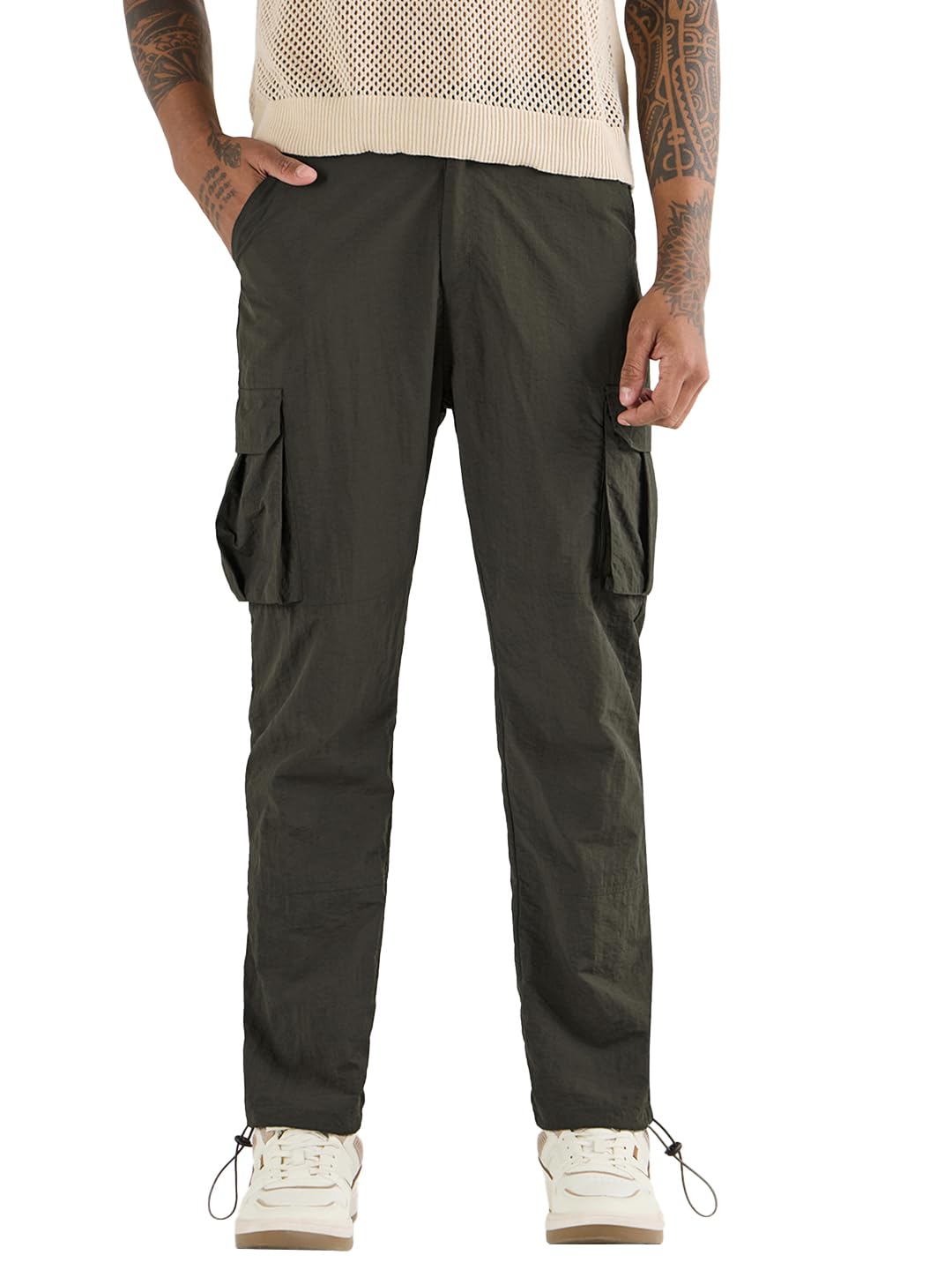 Bewakoof Mens Solid Regular Fit Nylon Pant_648619_Green_36