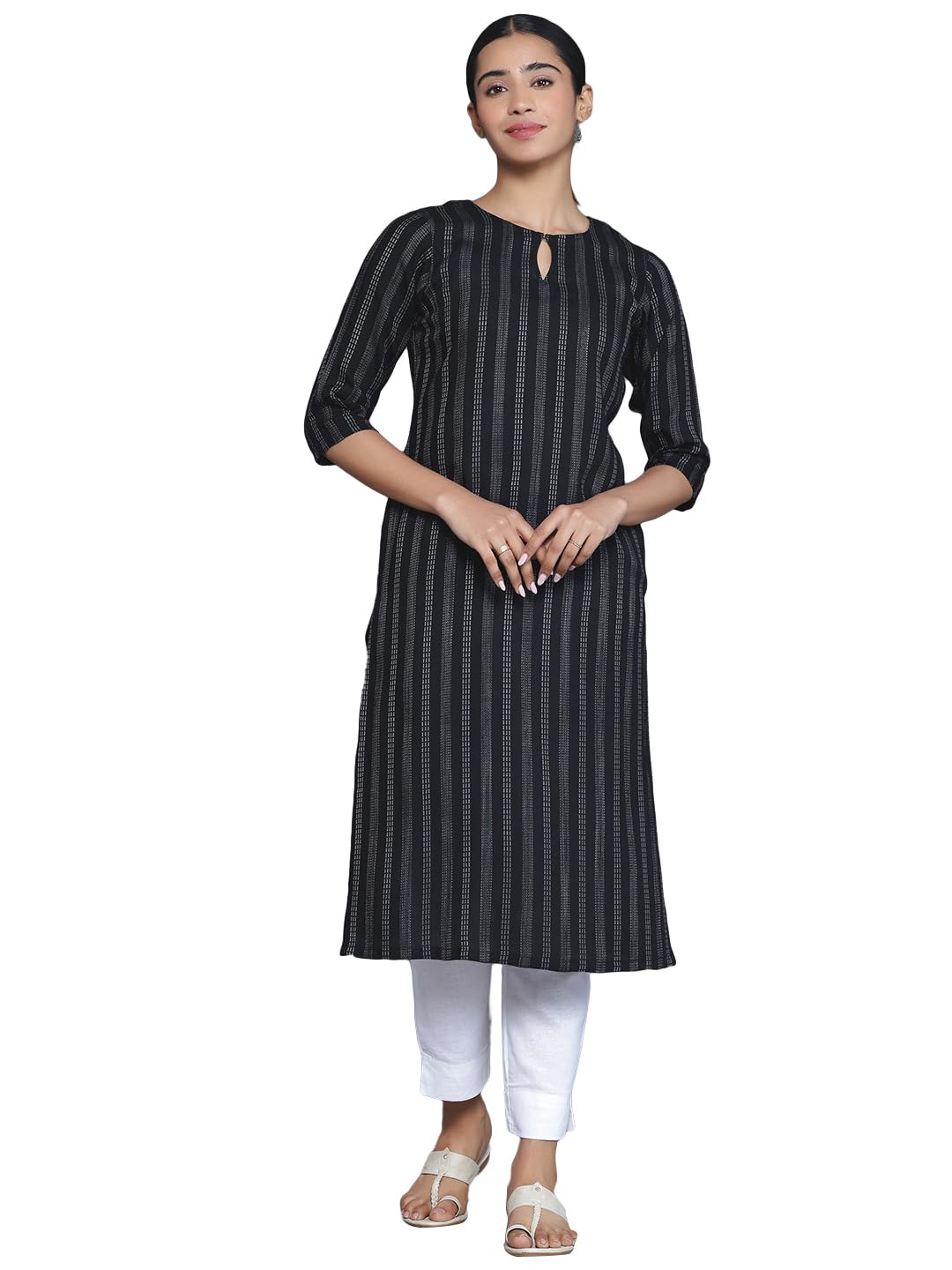 Libas WomenS Rayon Blend Woven Design Straight Kurta (29044_Black