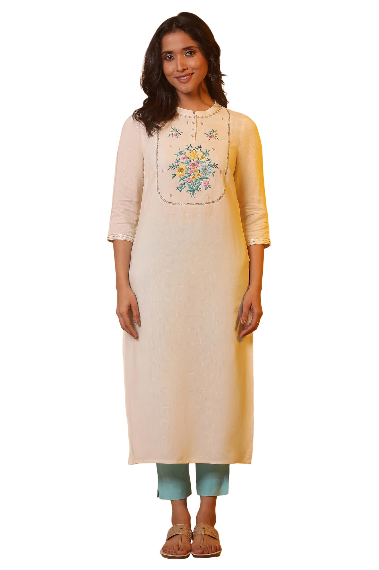 Aurelia Women White Solid Viscose Straight Kurta_24FEA15105_M