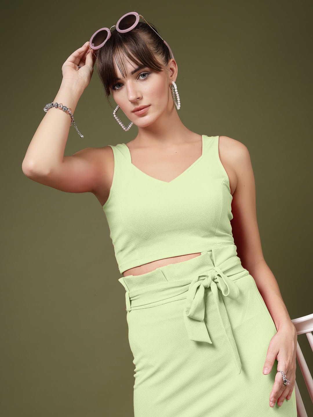 OOMPH! Stretchable Sleeveless Crop Top, Green, mt957