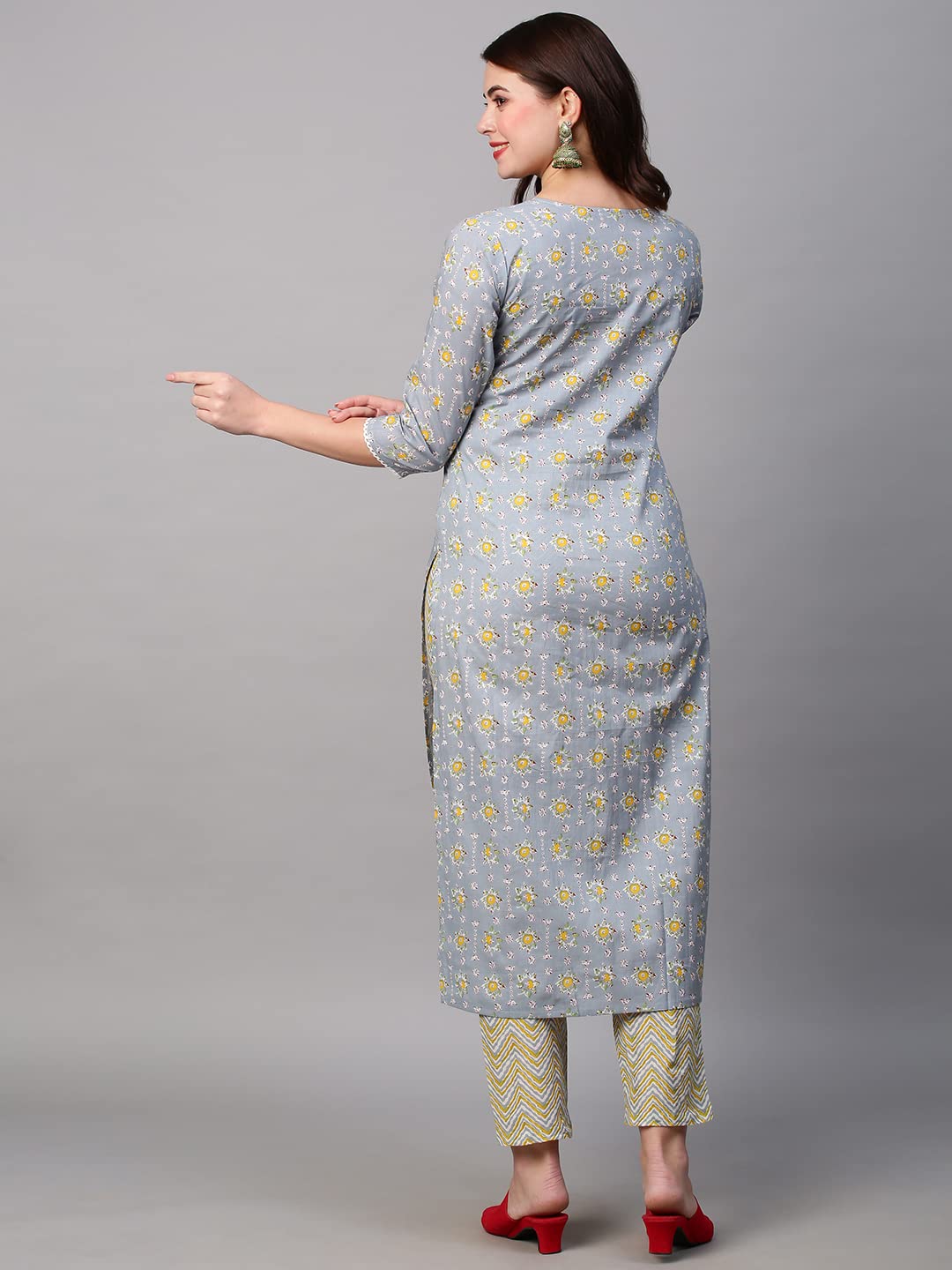 GoSriKi Women's Cotton Blend Printed Straight Kurta with Pant (Mikaa Grey-Nw-GS)