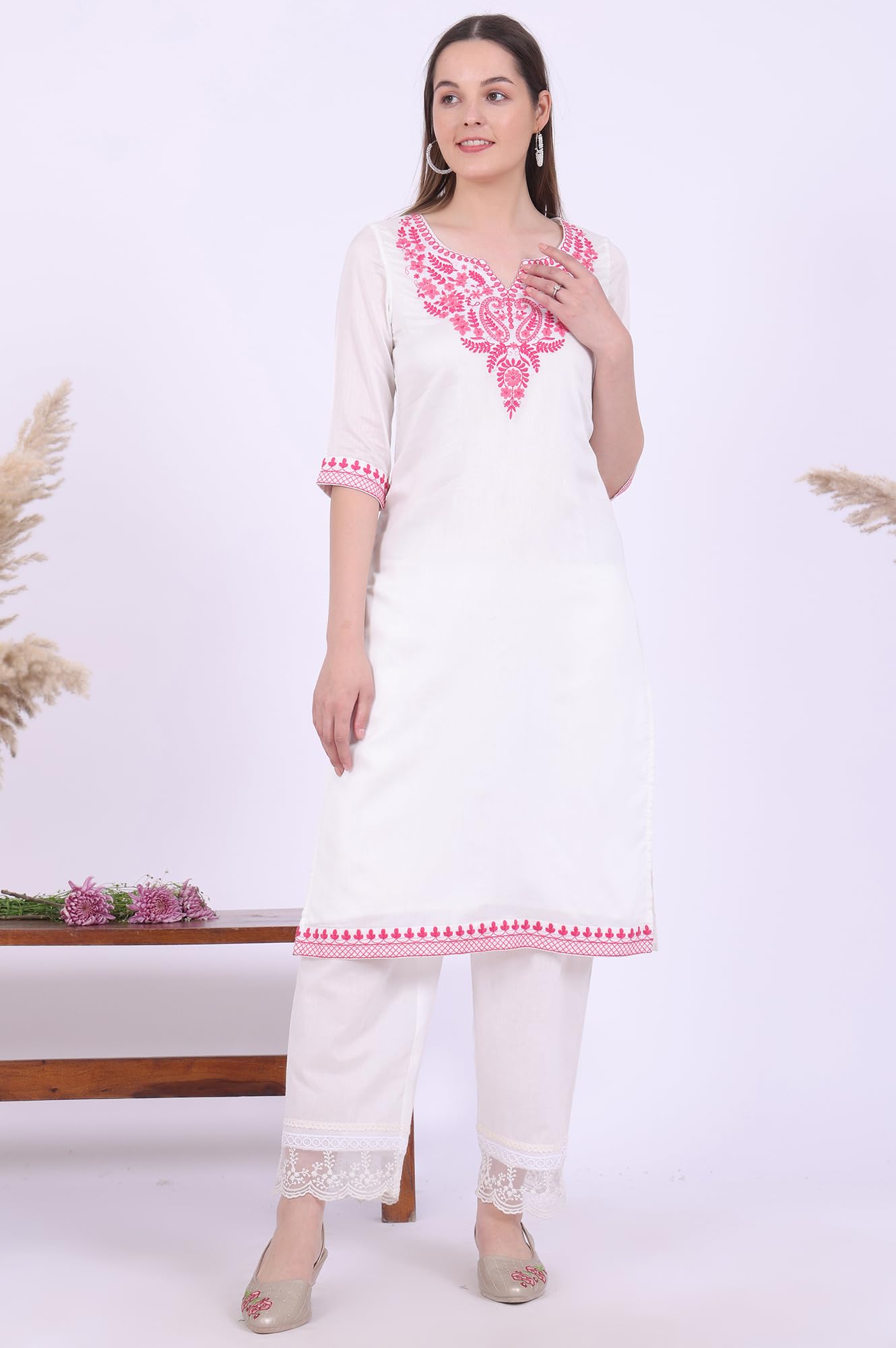 Aurelia Women's White Embroidered Pure Cotton Straight Kurta