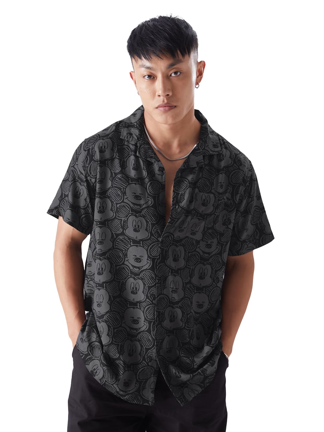 The Souled Store Official Mickey Mouse: Expressions Mens and Boys Relaxed fit Graphic Printed Half Sleeve Rayon Black Color Holi