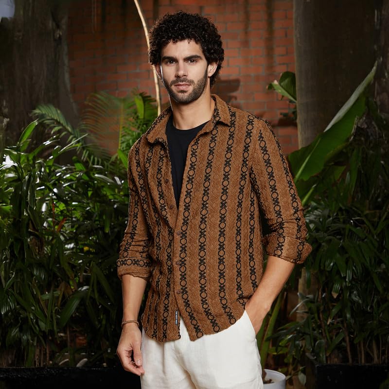 Campus Sutra Mens Chocolate Brown & Onyx Black XOXO-Tactile Shirt for Casual Wear | Spread Collar | Long Cuffed Sleeves | Butto