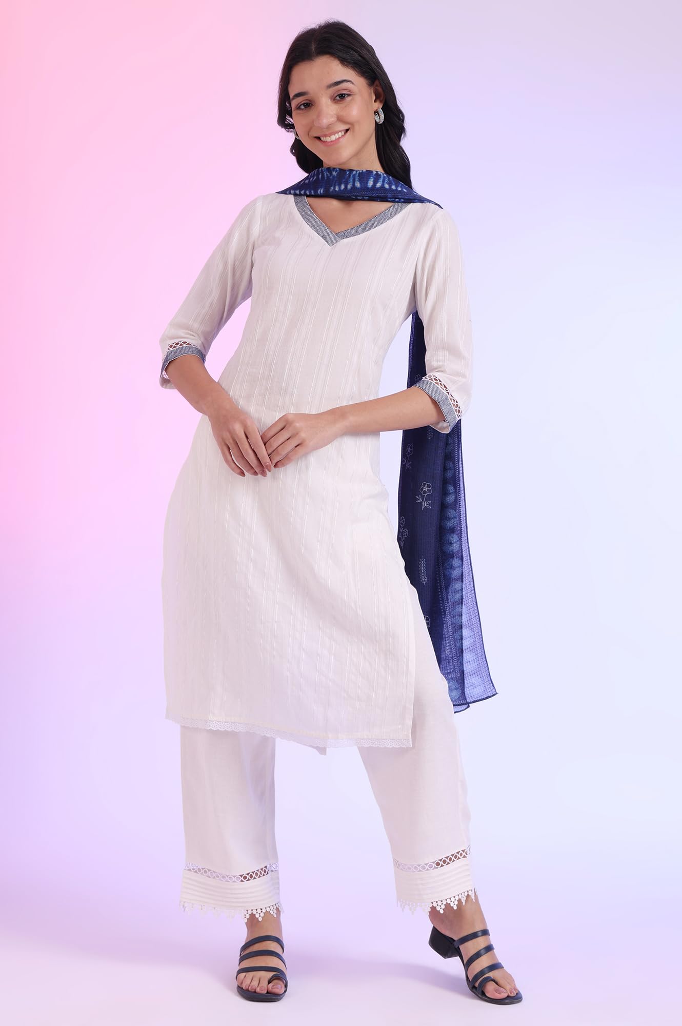 Aurelia Women's White Solid Cotton Blend Straight Kurta