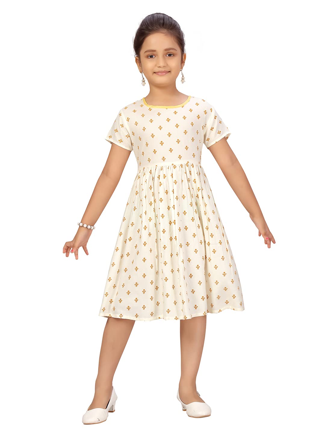 Aarika Girls White Color Cotton Blend Frock And Dresses (Fk-K-430-White-30)