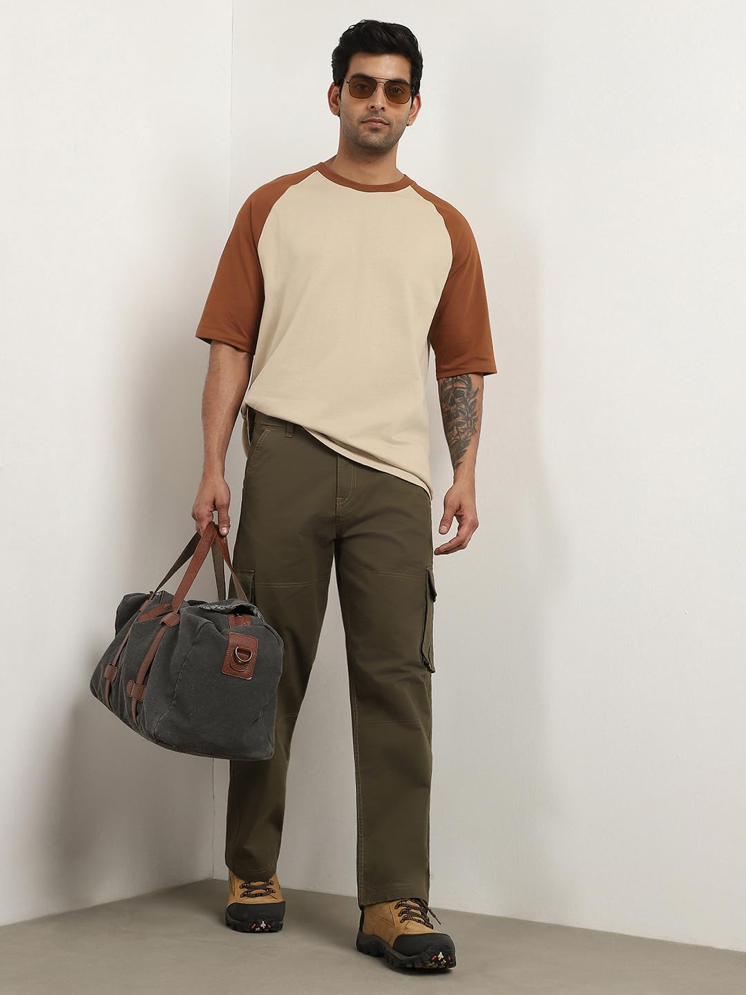 Nobero MenS Colorblock Oversized Fit T-Shirt (1M-Twts-R0103-Bl_Beige