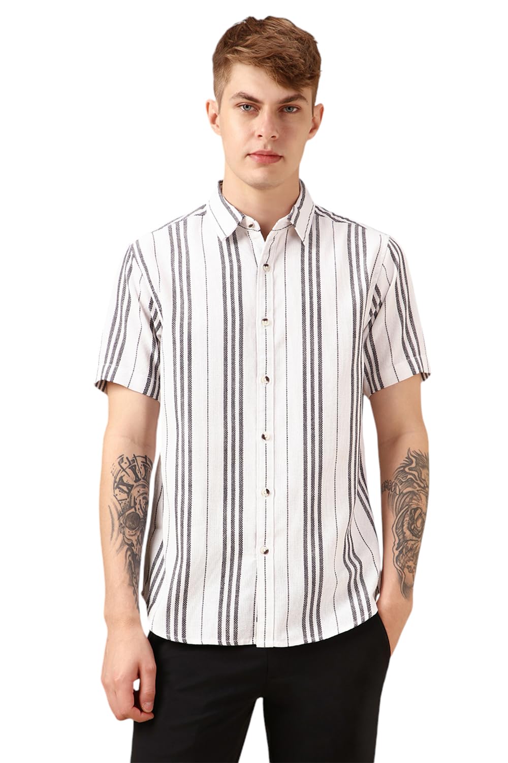 Dennis Lingo Men White Polycotton Half Sleeve Spread Collar Stripes Shirts