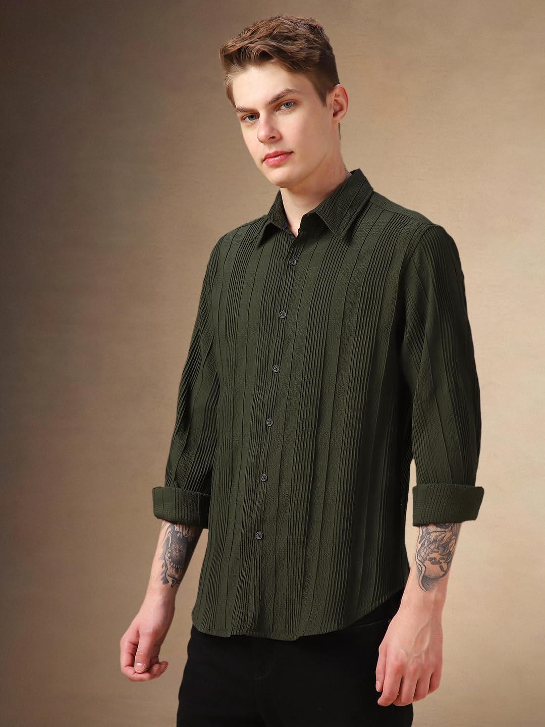 Dennis Lingo Men Green Textured Polyester Regular Fit Full Sleeve Shirts