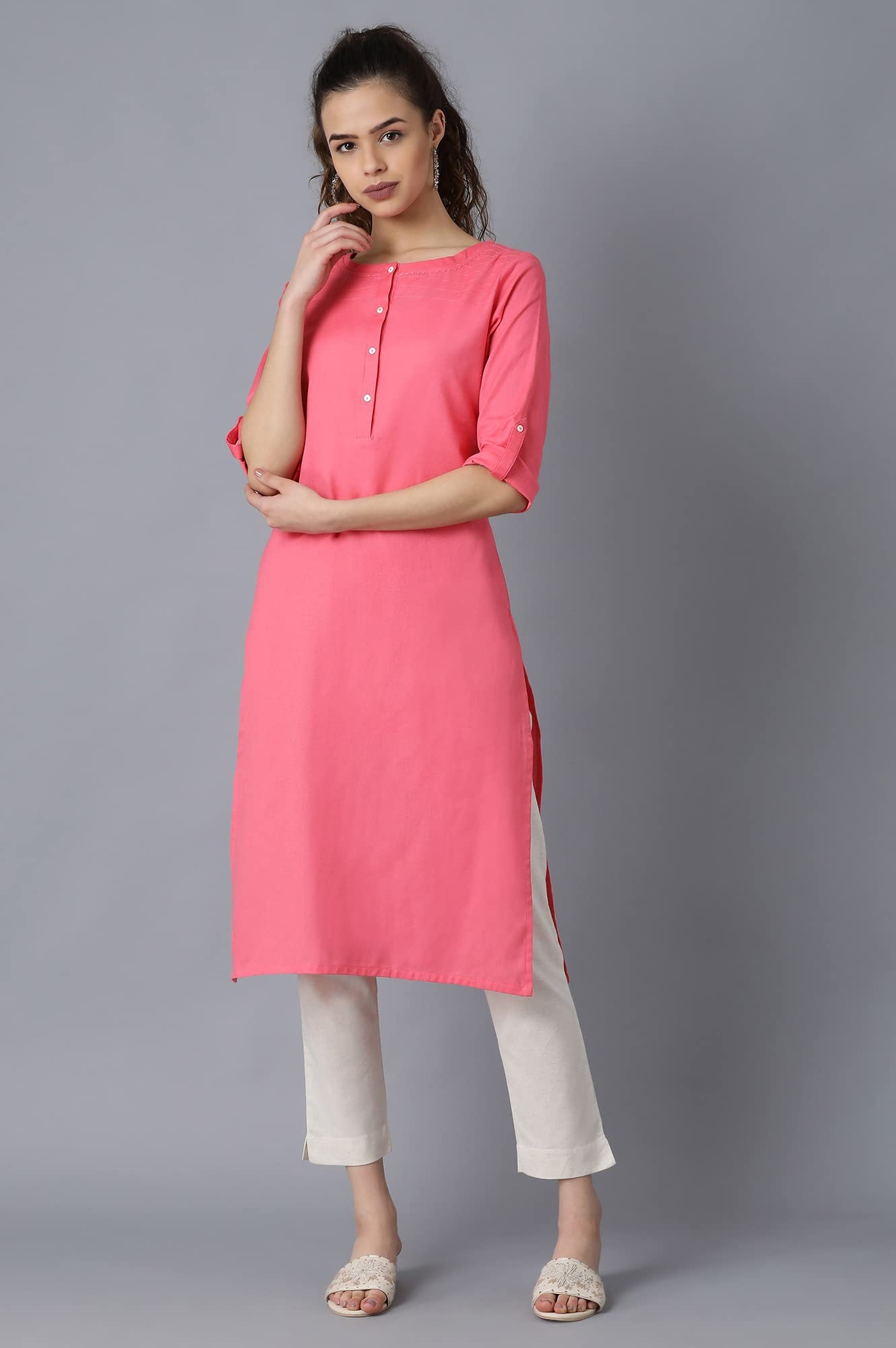 W for Woman Printed White Kurta and Pink Thread Work Kurta Combo