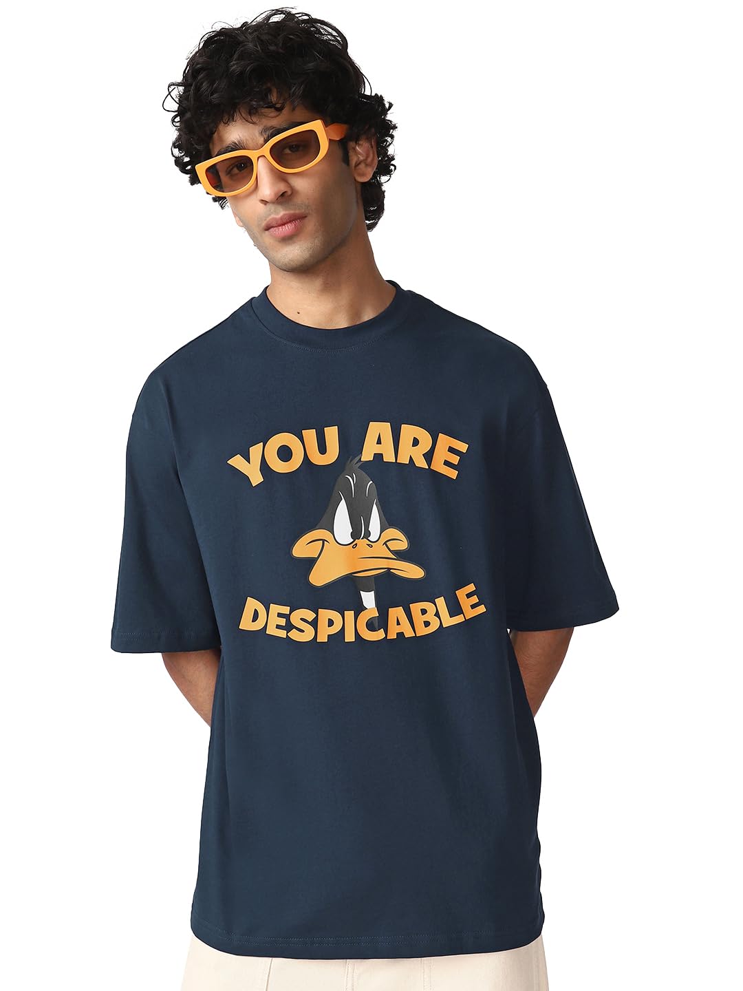 Bewakoof Official Looney Tunes Merchandise Daffy Duck Mens Graphic Printed Oversized Fit Half Sleeve Round Neck Cotton Jersey T