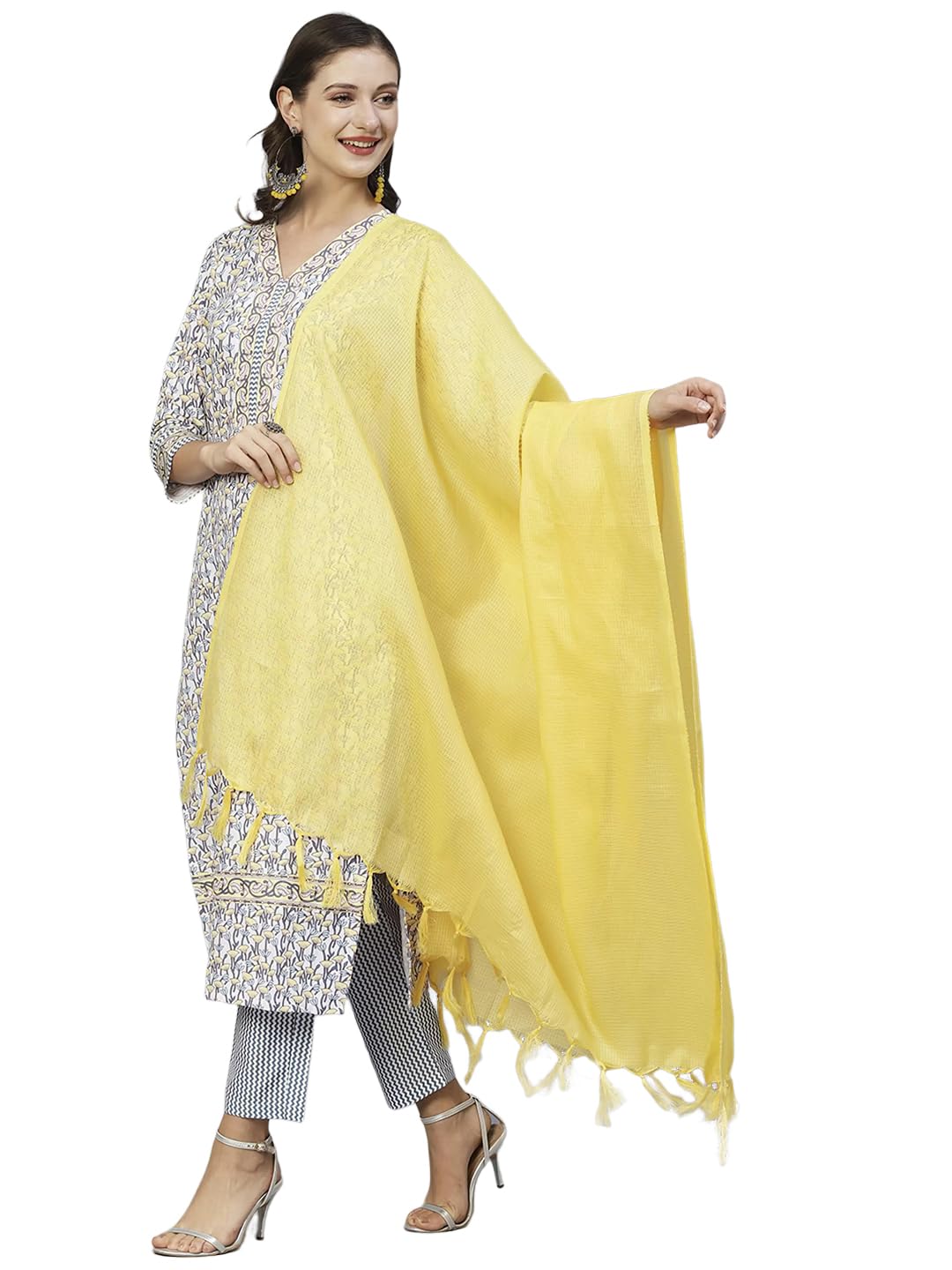 Tee Projekt WomenS Cotton Blend V Neck Straight Kurta Pant With Dupatta Set Ll Floral Printed Kurta Set Ll Regular Kurta Set Li