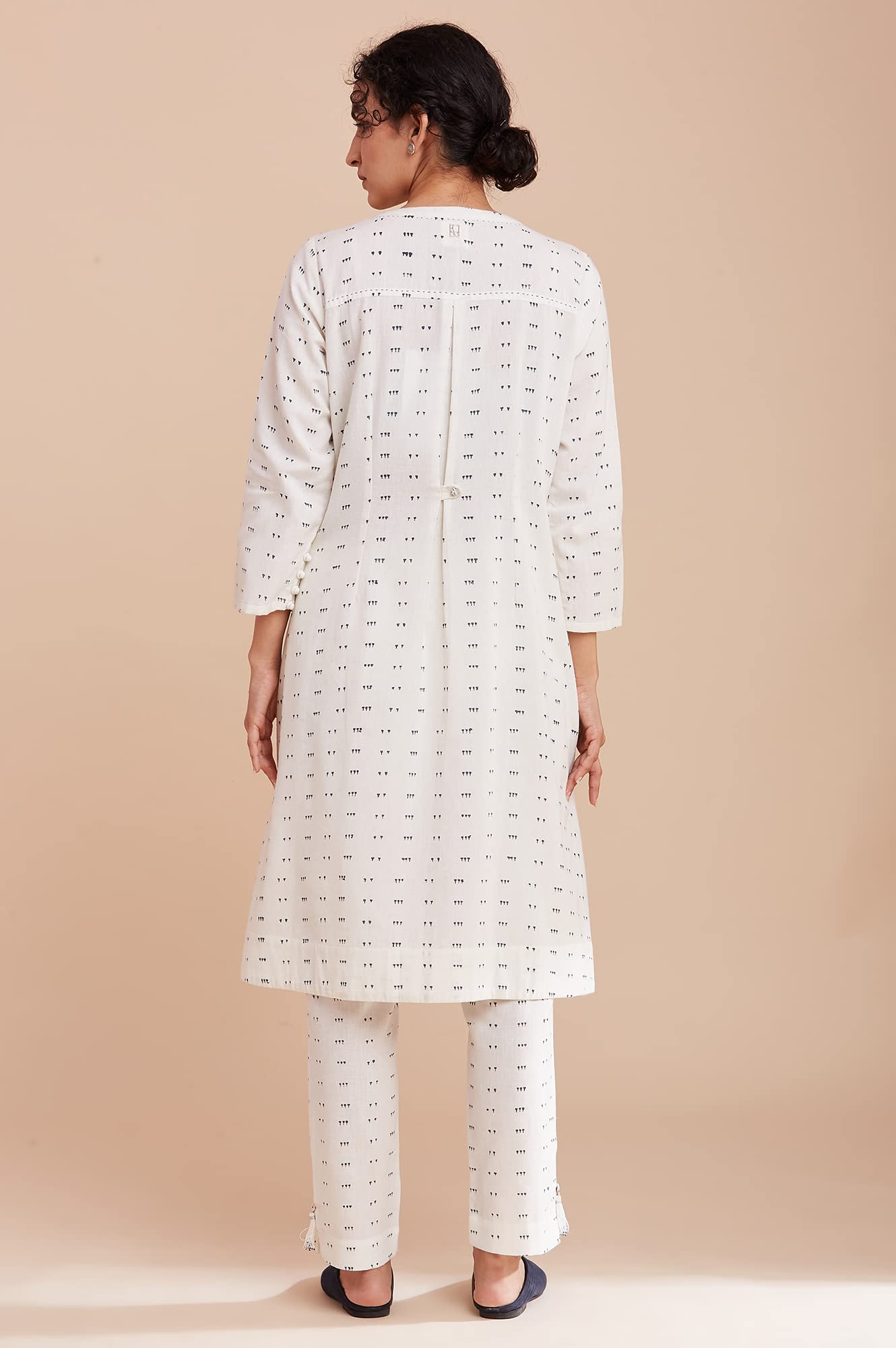 W for Woman Women Round Neck Kurta Block Print 38 L Full SLV