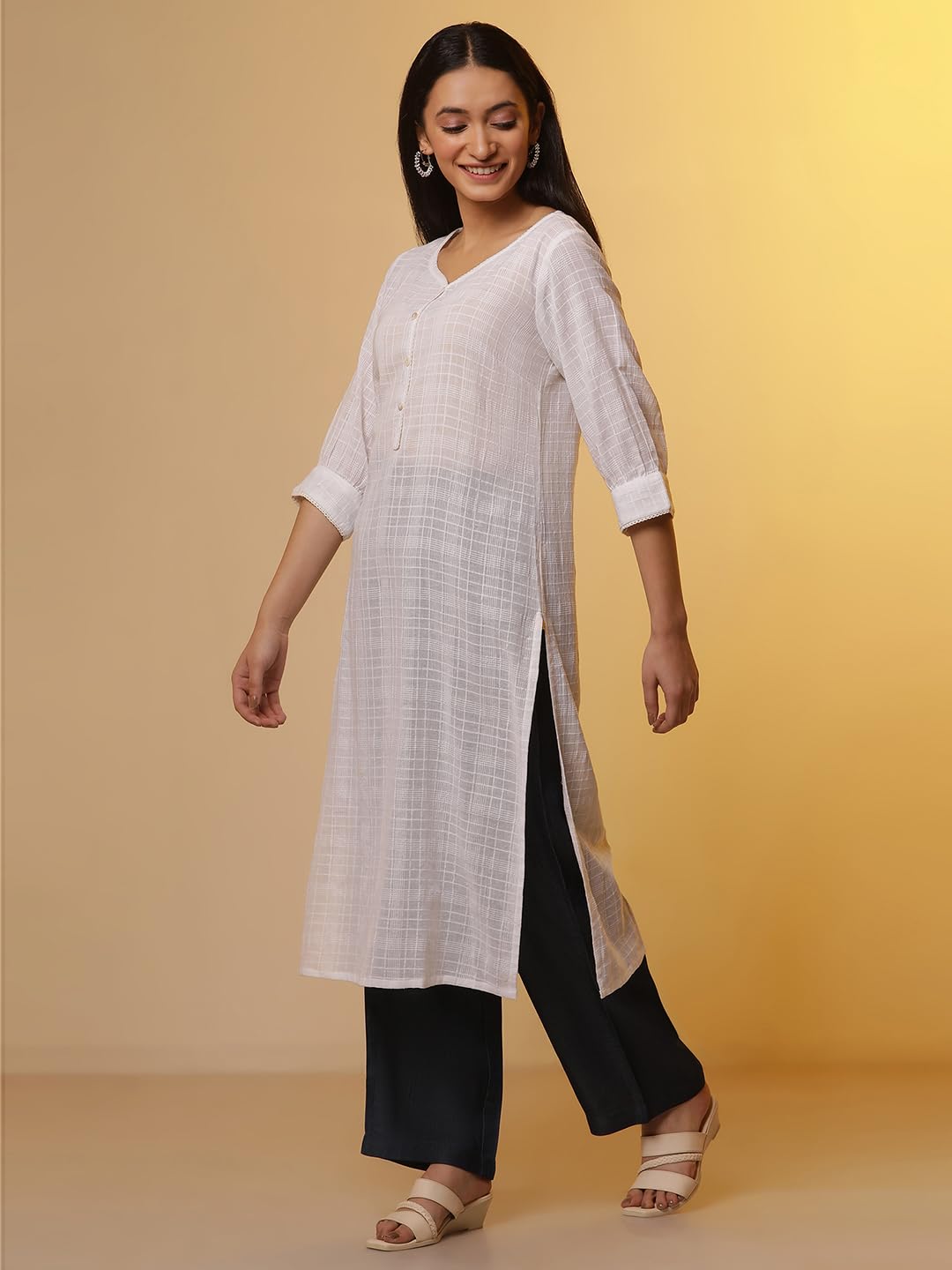 Aurelia WomenS Solid Straight Pure Cotton Kurta Set With Pants