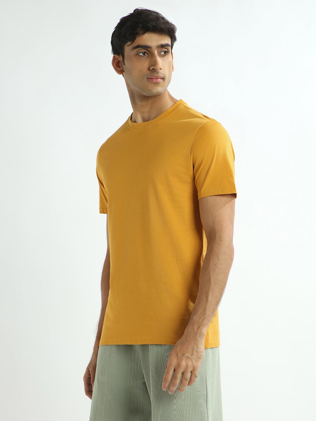 Nobero MenS Solid Regular Fit T-Shirt (1M-Twts-R0007_Mustard Yellow