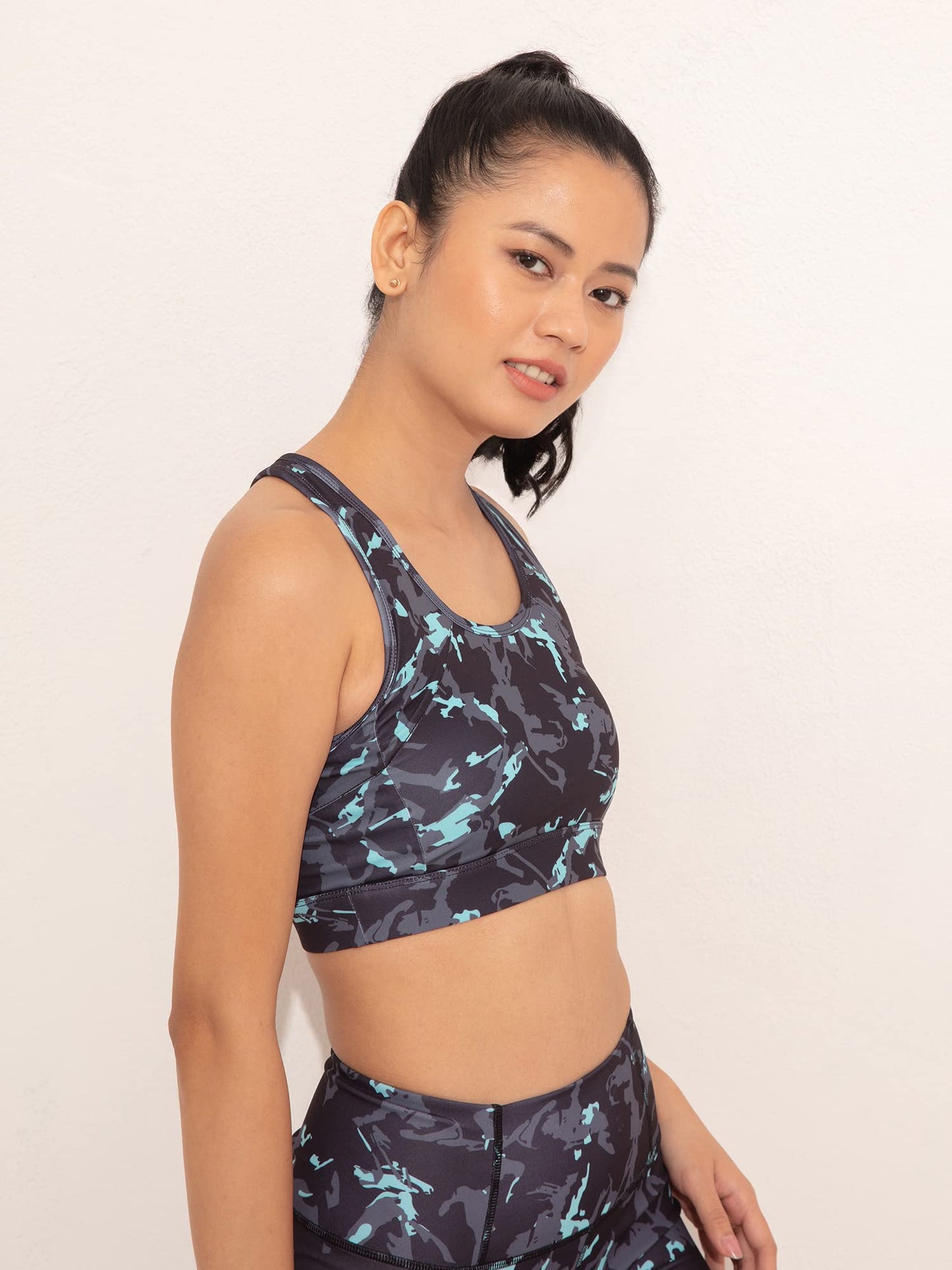 NYKD by Nykaa Stylish Medium-Impact Everday Sports Bra for Women, Soft Fabric, Removable Cookies, Racer Back - NYK082 (Navy Blue