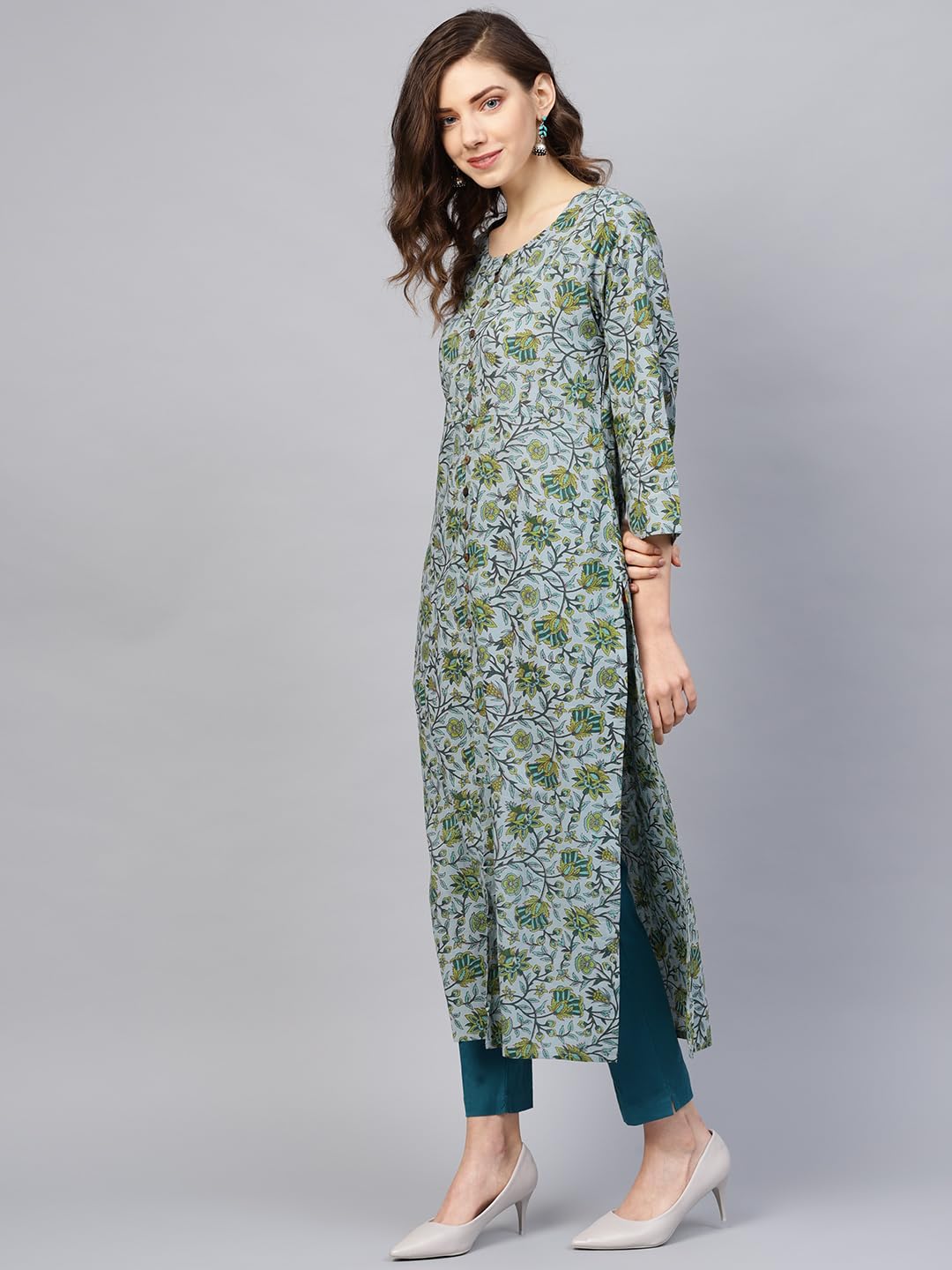 Varanga Women's Cotton Solid Straight Kurta