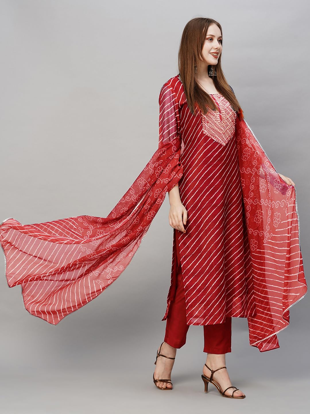 Gosriki WomenS Cotton Blend Straight Embroidered Kurta With Pant & Dupatta (Doremi-Red-Gs_3Xl_Red_Xxx-Large)