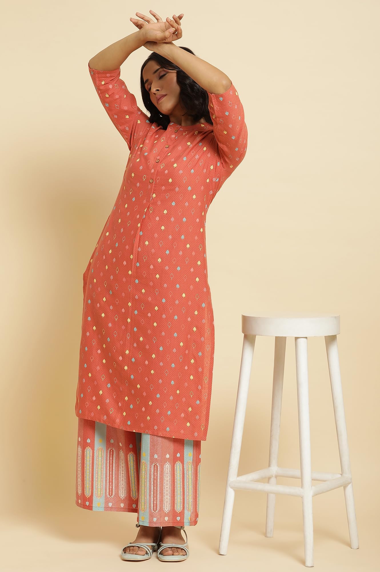 W For Woman Womens Cotton Geometric Kurta Set & Parallel Pant_22Fews16069-116579, Orange, X_Small