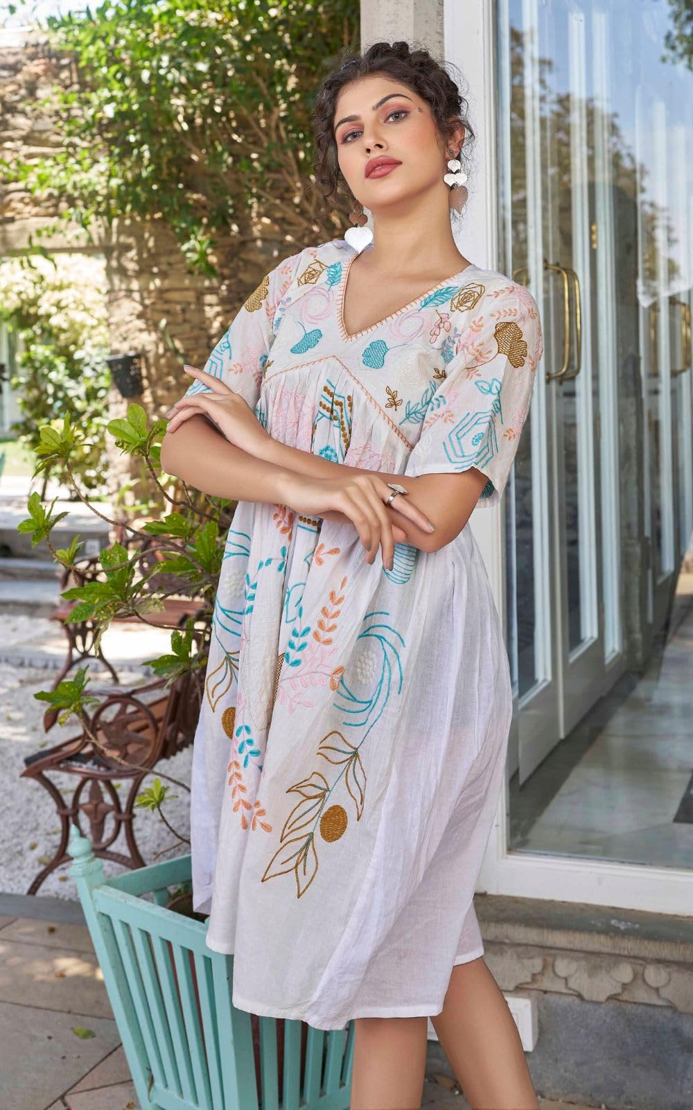Kesudi WomenS Pure Cotton Heavy Embroidery White Tunic