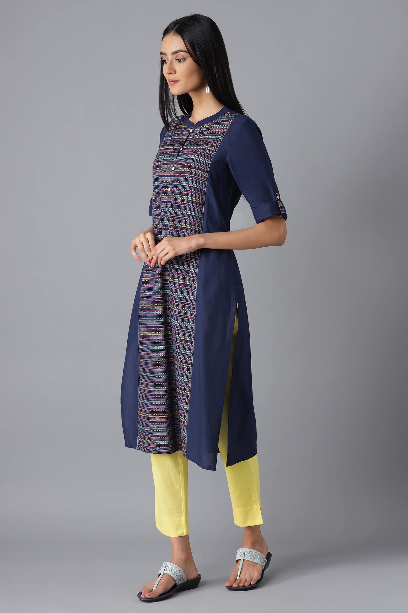 Aurelia Women's Cotton Navy Geometric Mandarin Collar Straight Kurta