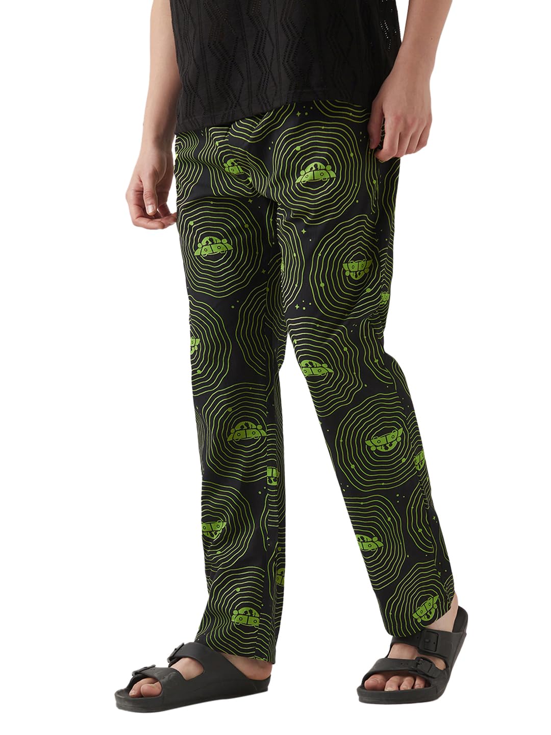 Bewakoof Official Rick and Morty Merchandise Mens All Over Printed Regular Fit Poplin Cotton Pyjamas_ 642181_ Black_ S