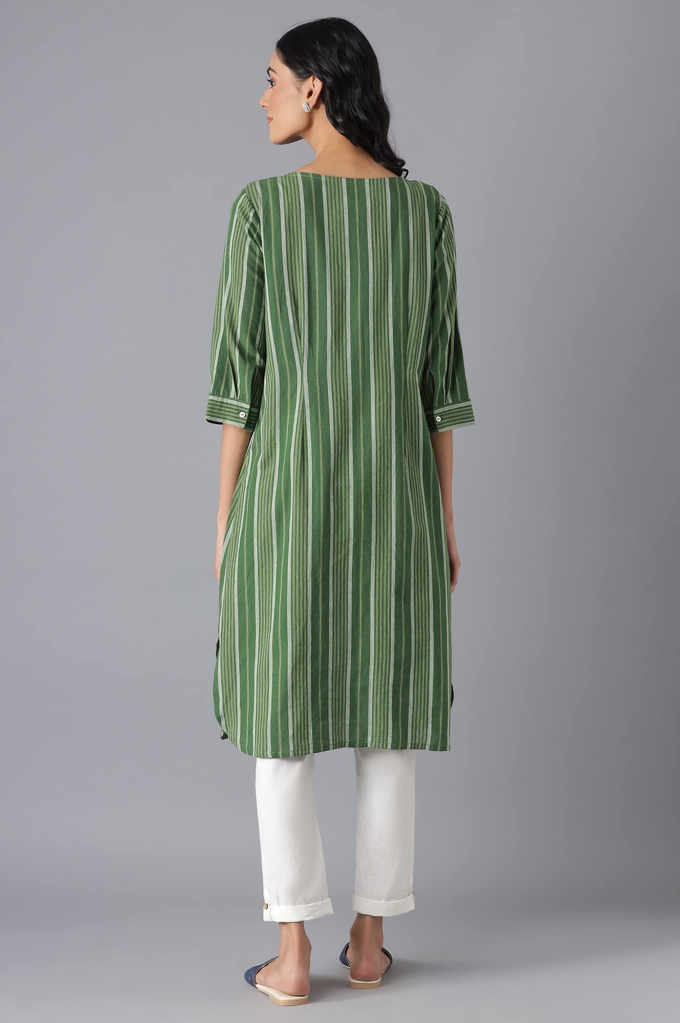Aurelia Women's Cotton Straight Fit Geometric Round Neck Straight Kurta