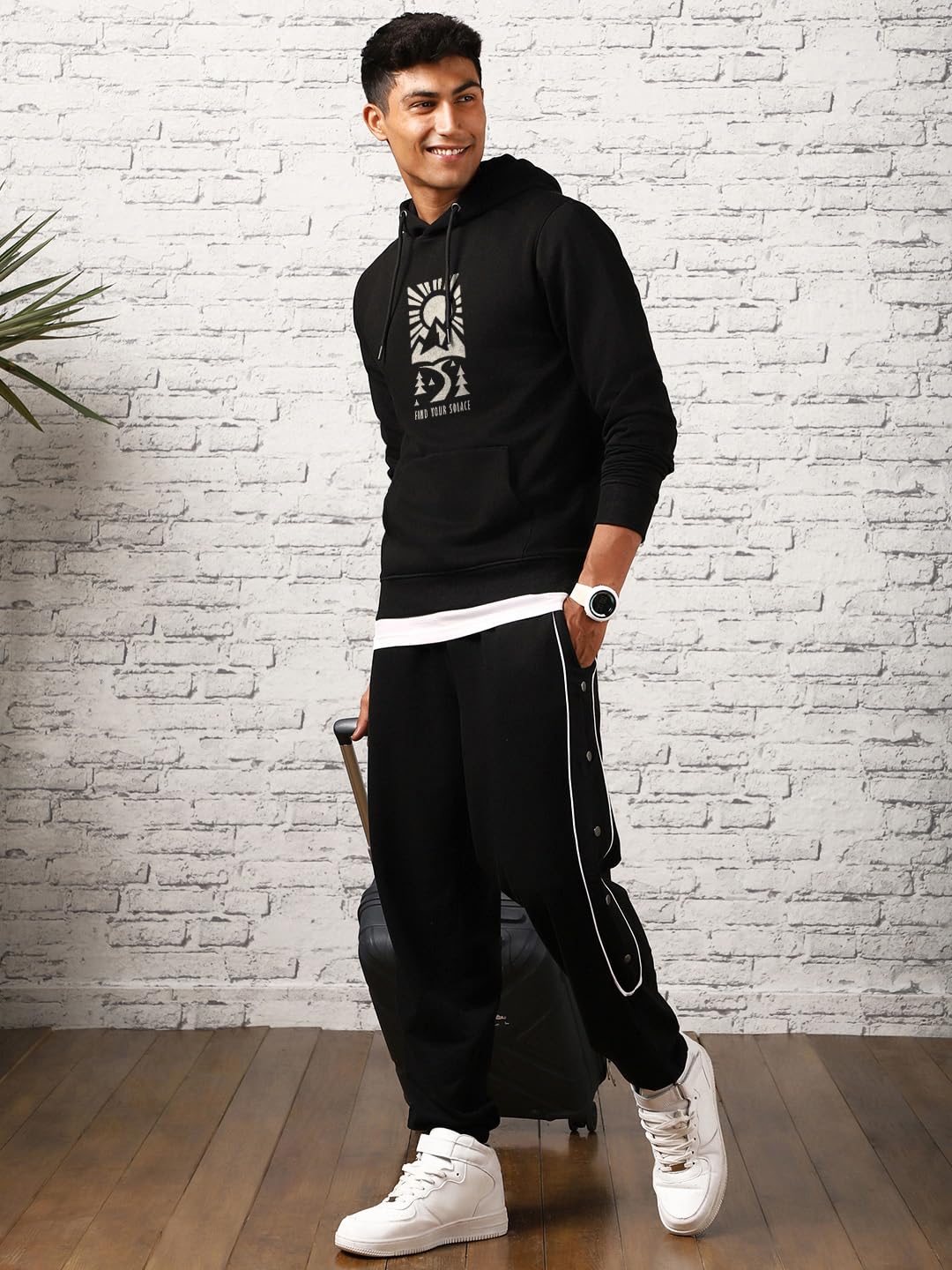 Nobero MenS Cotton Blend Neck Hooded Sweatshirt (1M-Twho-C0680_Black