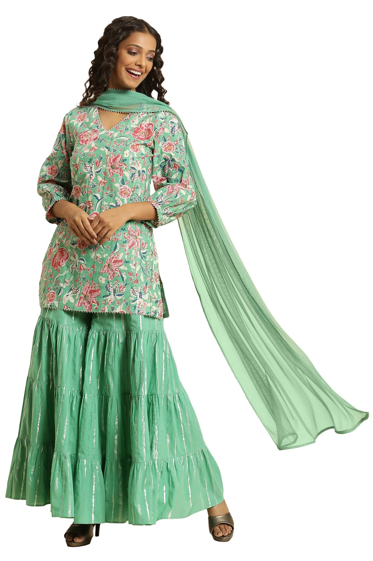 W Womens Green Floral Printed Cotton Kurta Dupatta Bottomwear with Mirror Work