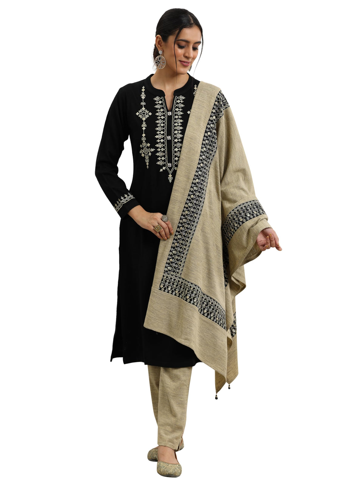 Libas WomenS Wool Blend Yoke Design Kurta Set (48763W_Black