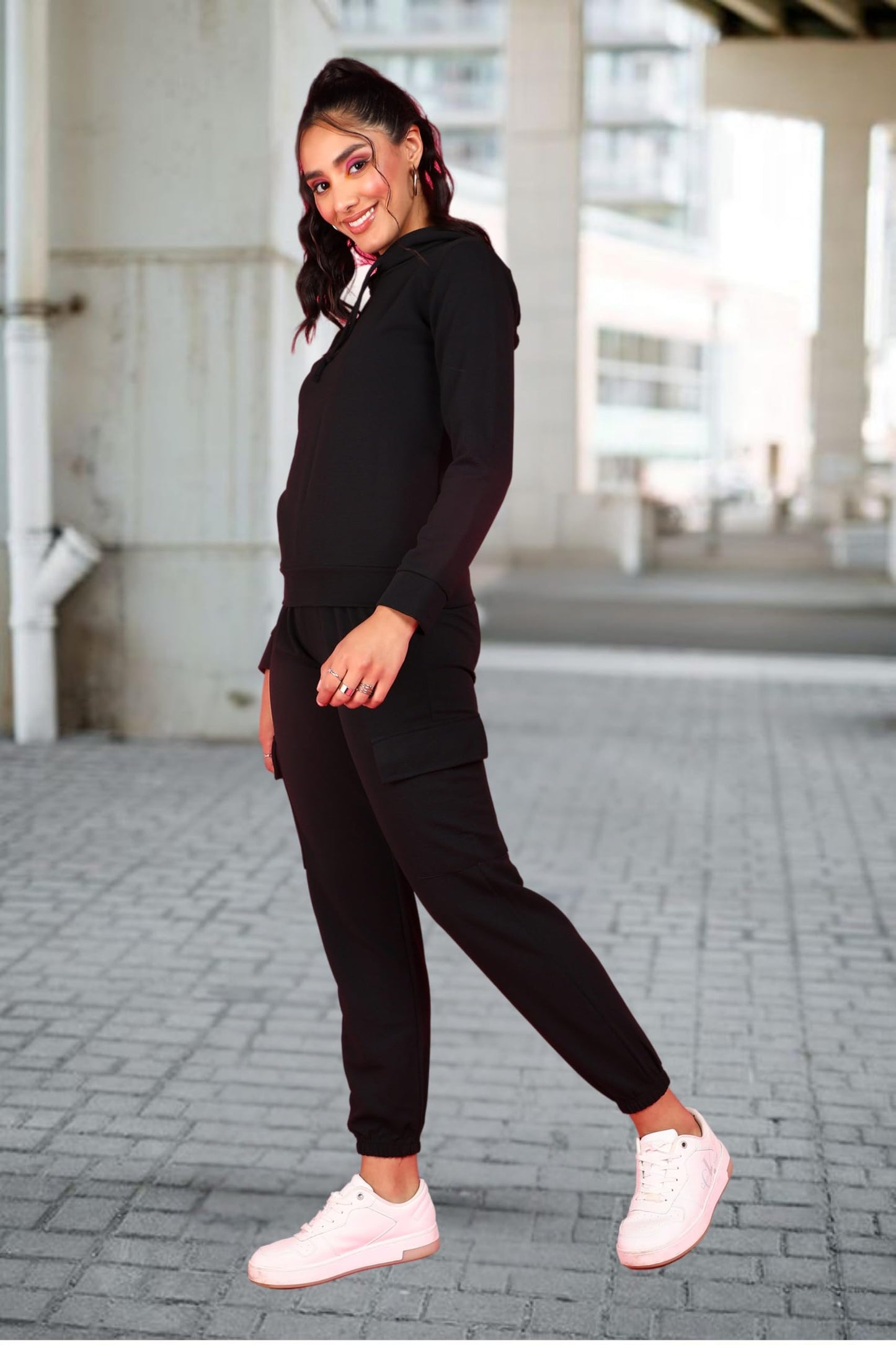 POPWINGS Women Casual Self Design Solid Black Sweatshirt & Jogger Co-Ords Set | Top and Bottom Set for Women