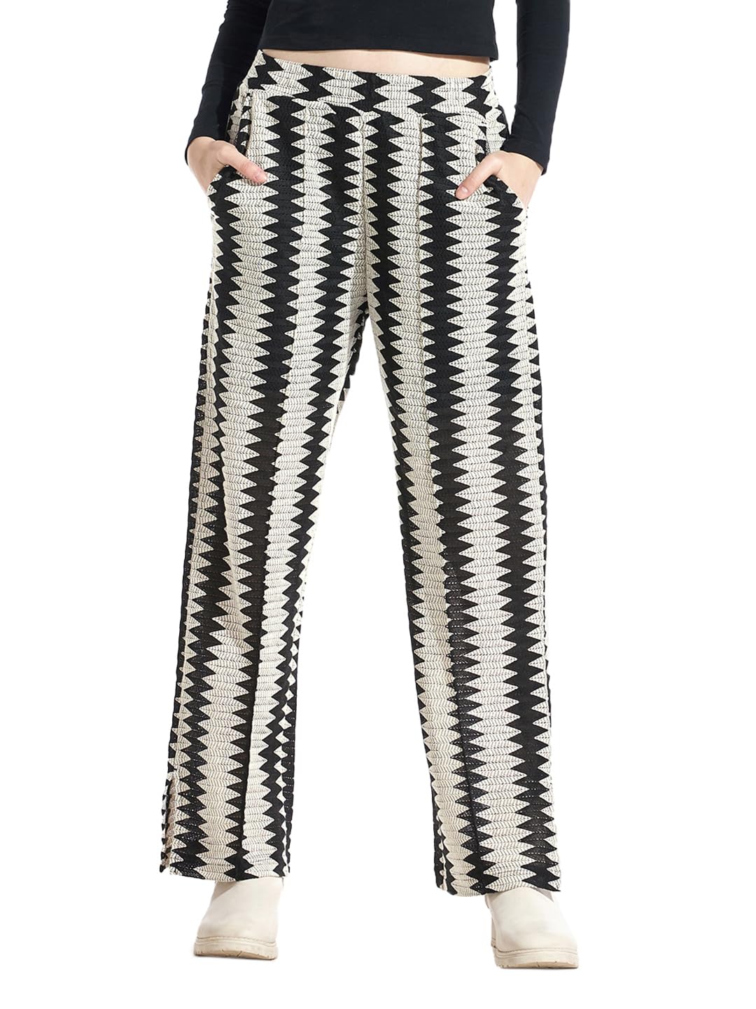 Bewakoof Womens Textured Baggy Relaxed Fit Cotton Pant-647130-Black-M