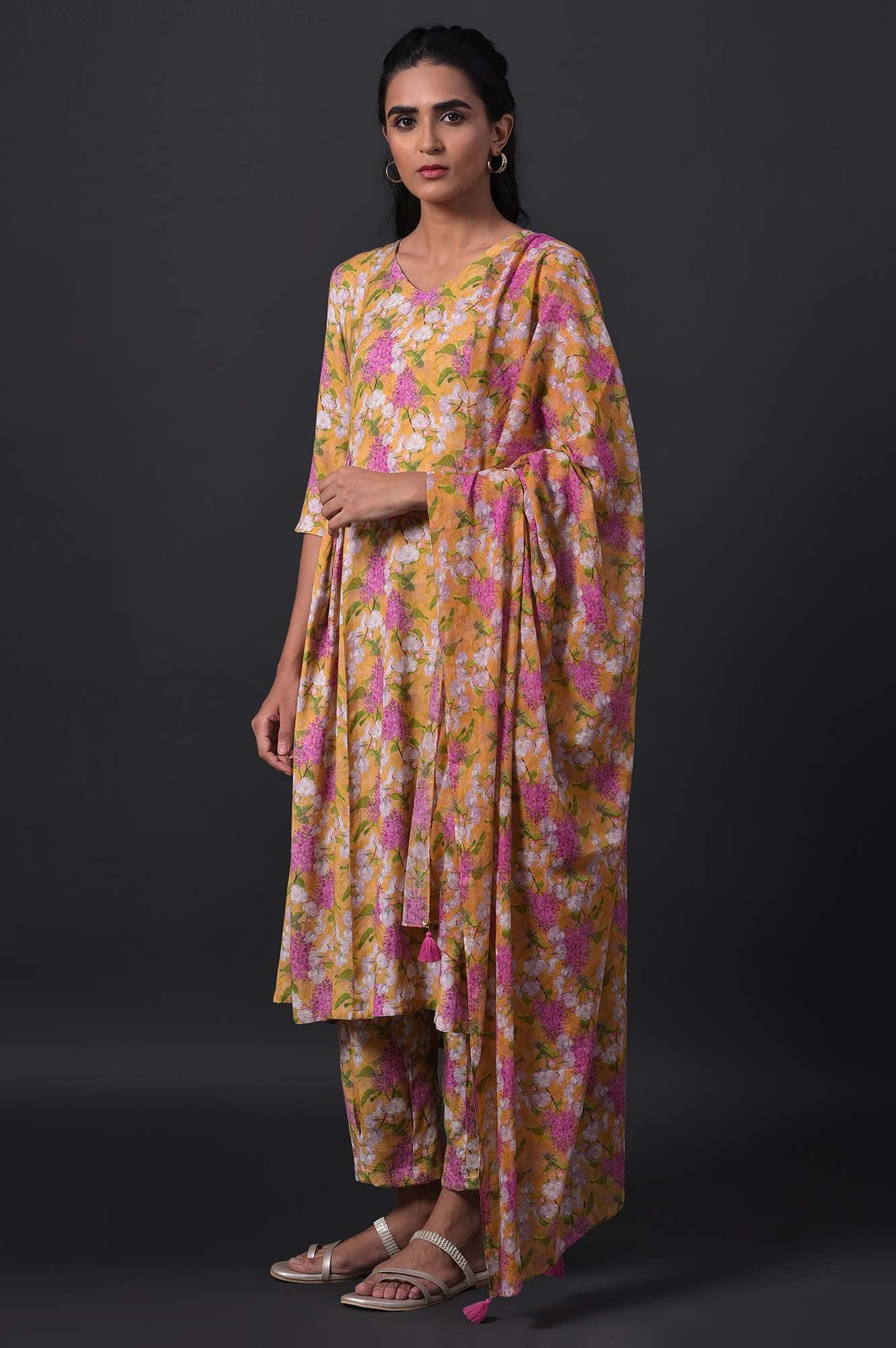 W for Woman Kurta, Straight Pant & Dupatta