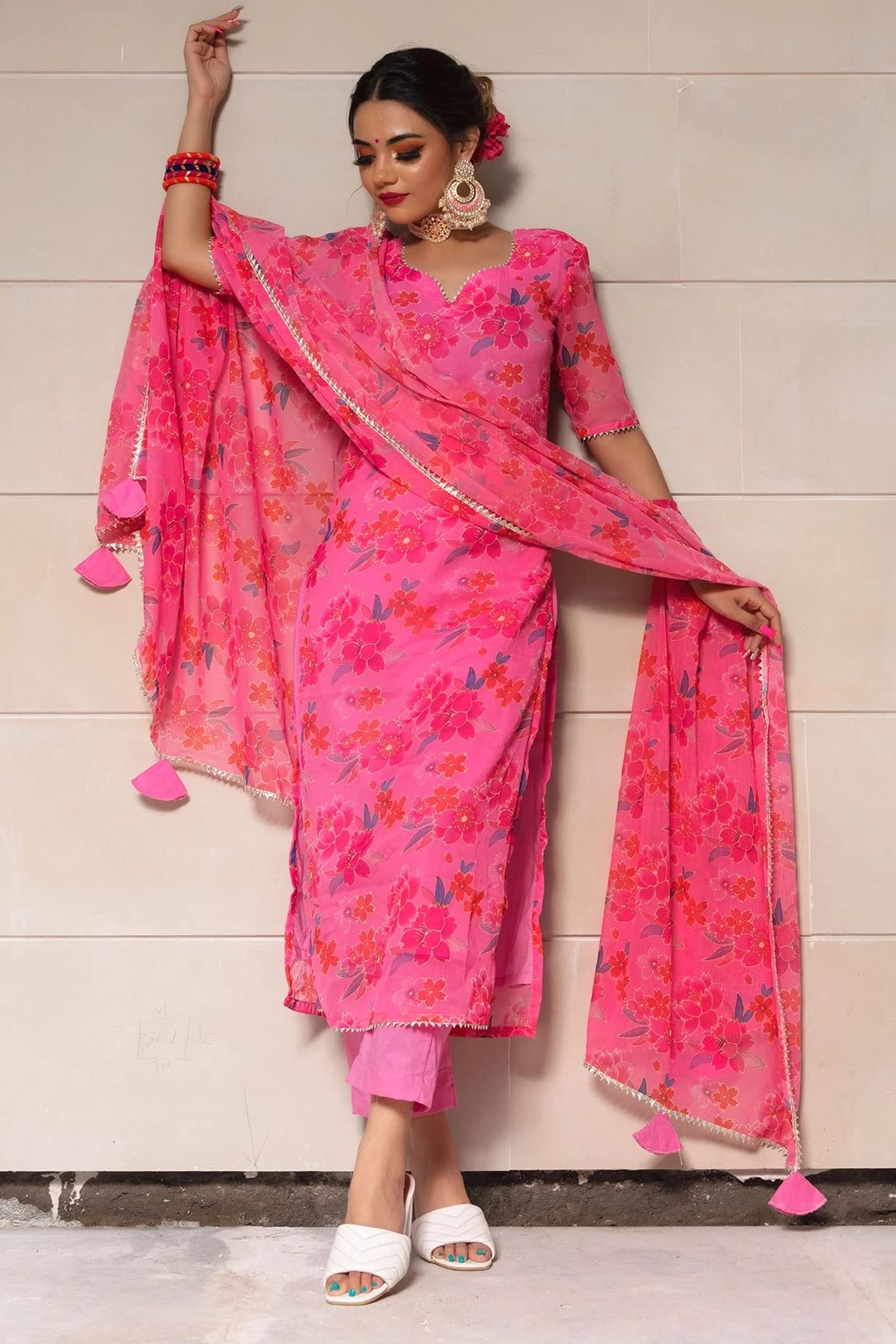 GoSriKi Women's Rayon Floral Printed Straight Kurta with Pant & Dupatta (AAMANTRAN-Pink-GS)